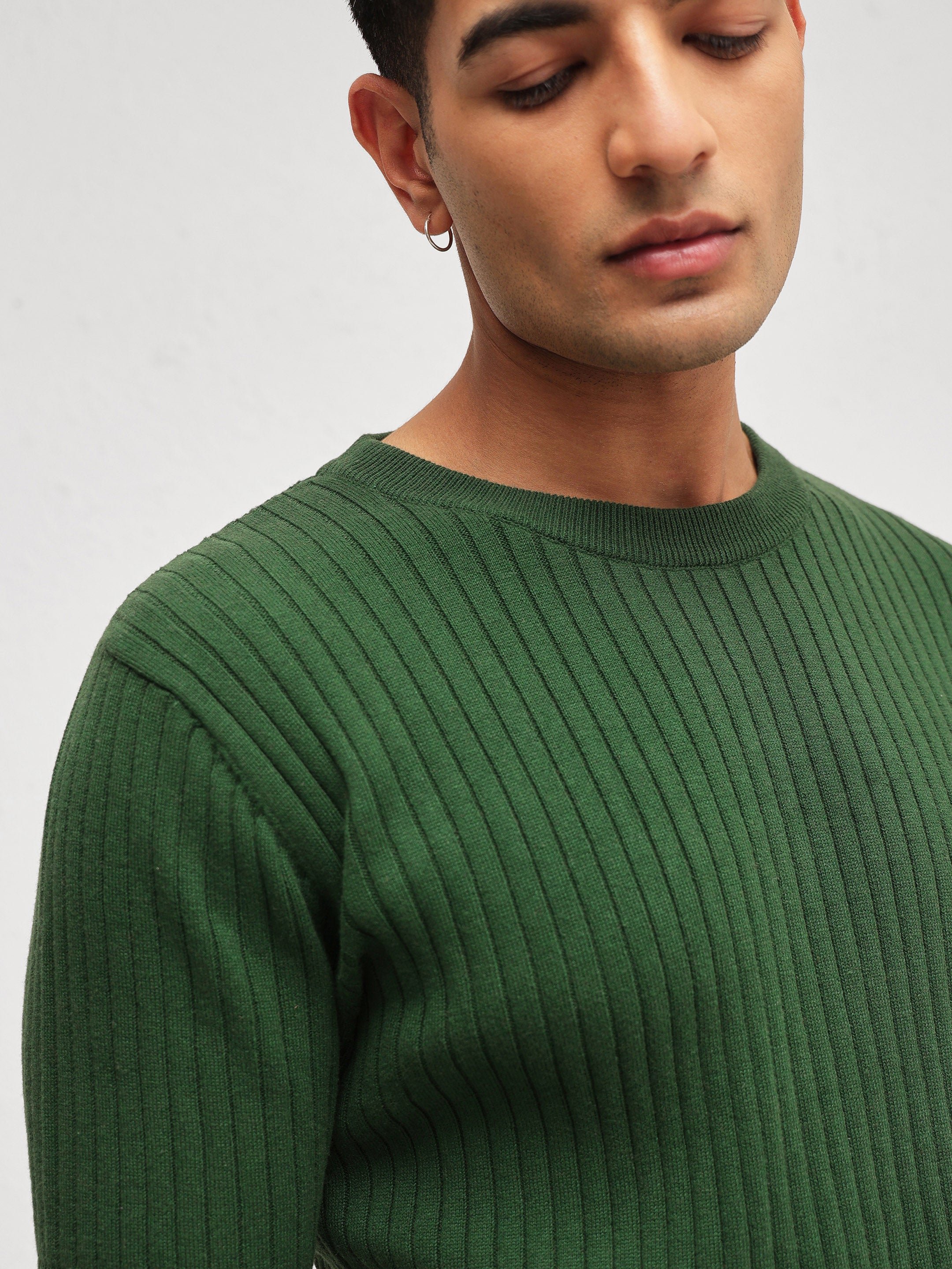 Men Emelard Green Round Neck Relaxed Fit T-Shirt
