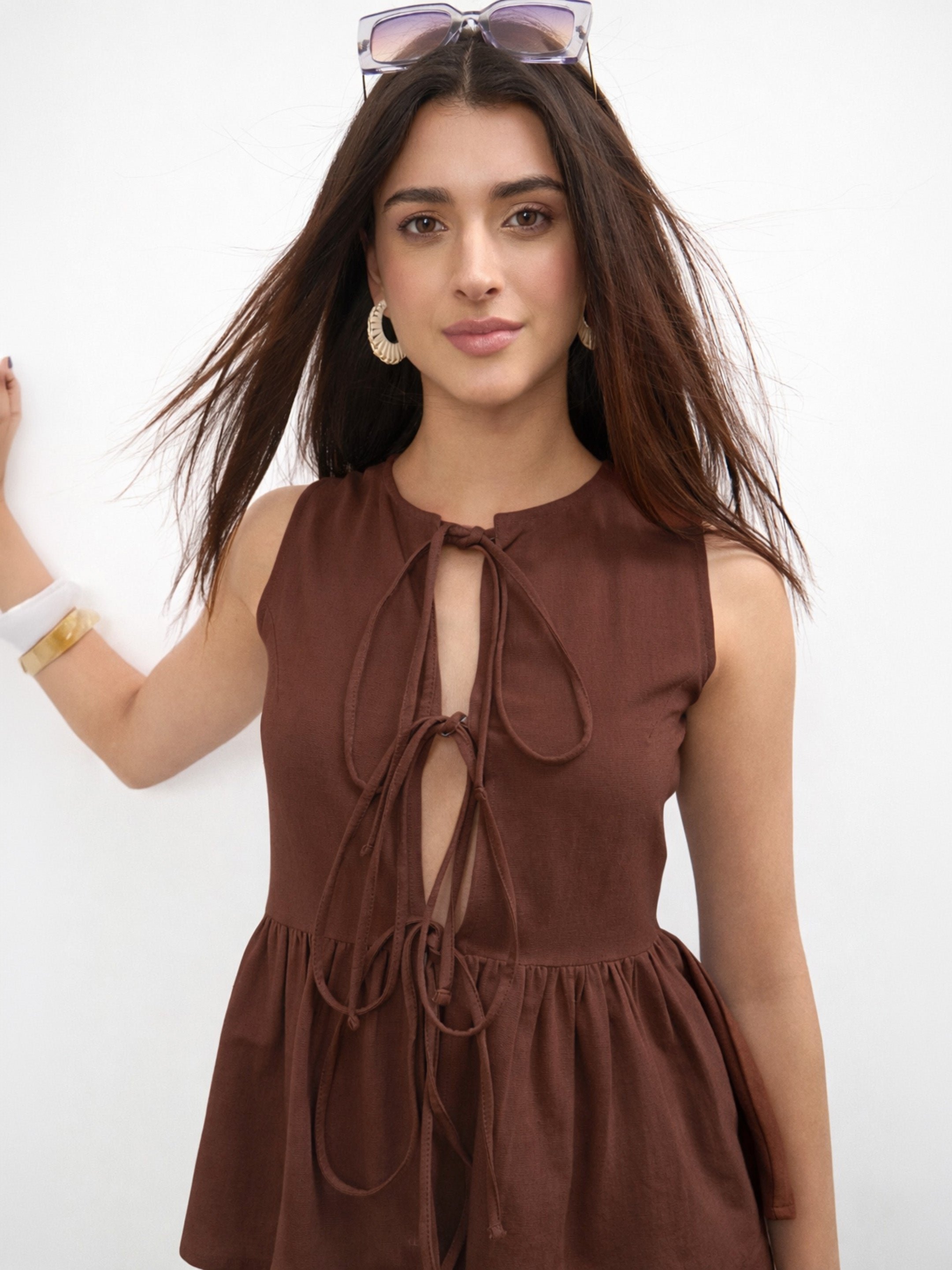 Brown Tie Up Sleeveless Top And Front Slit Straight Skirt