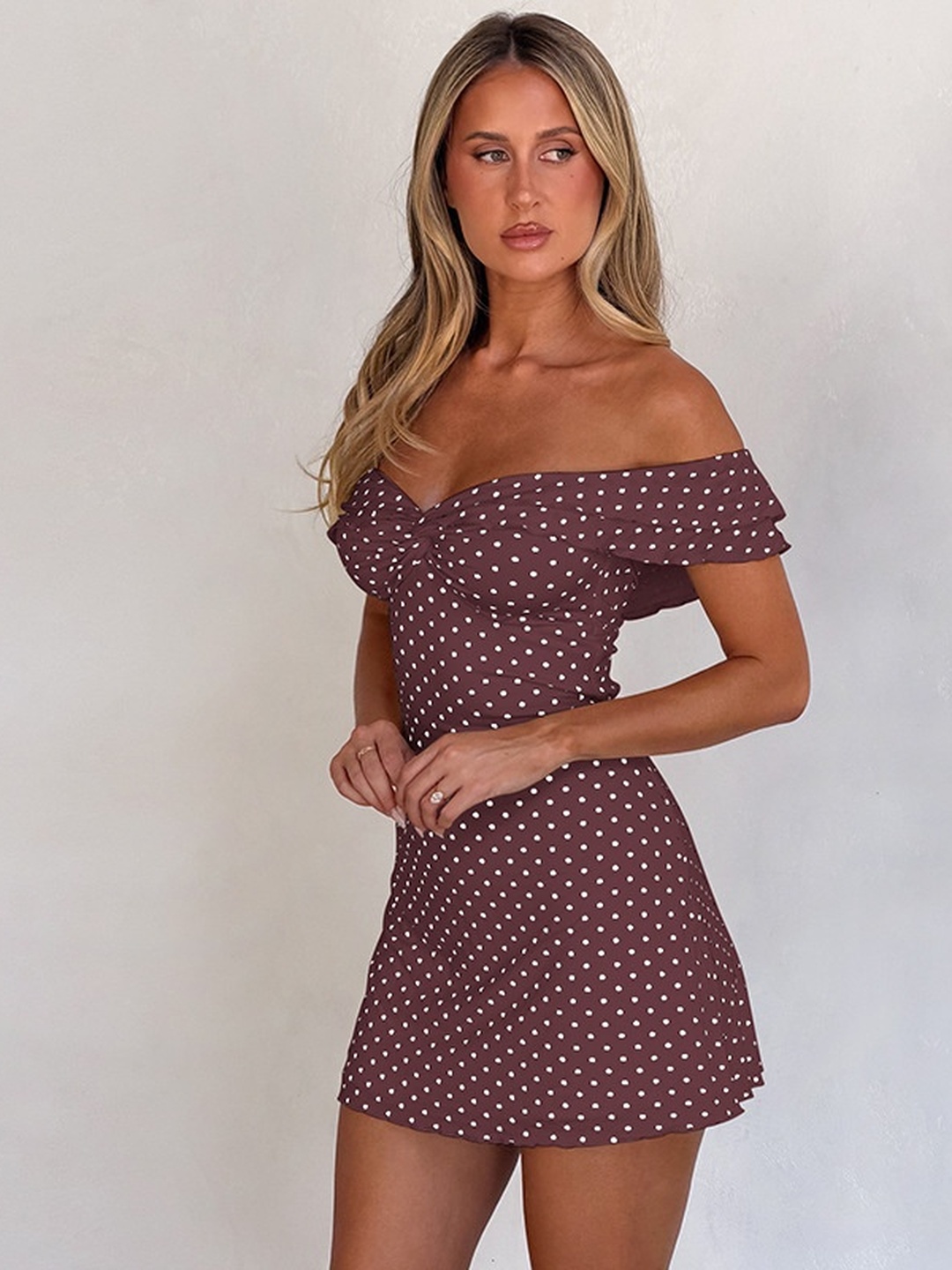 Burgundy Polka Dot Hip-Hugging Mini Dress