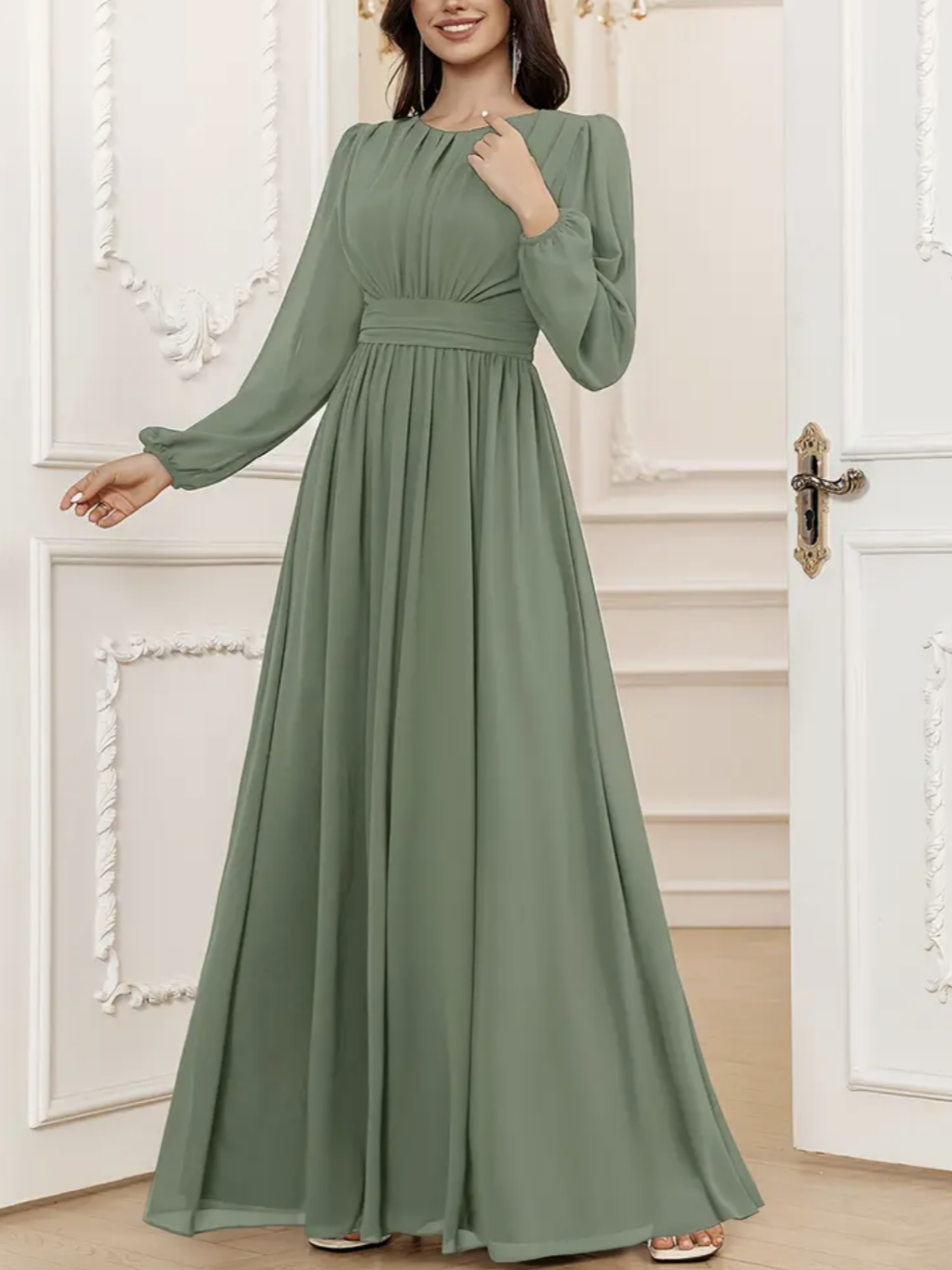 Green Solid Round Neck A-Line Maxi Dress