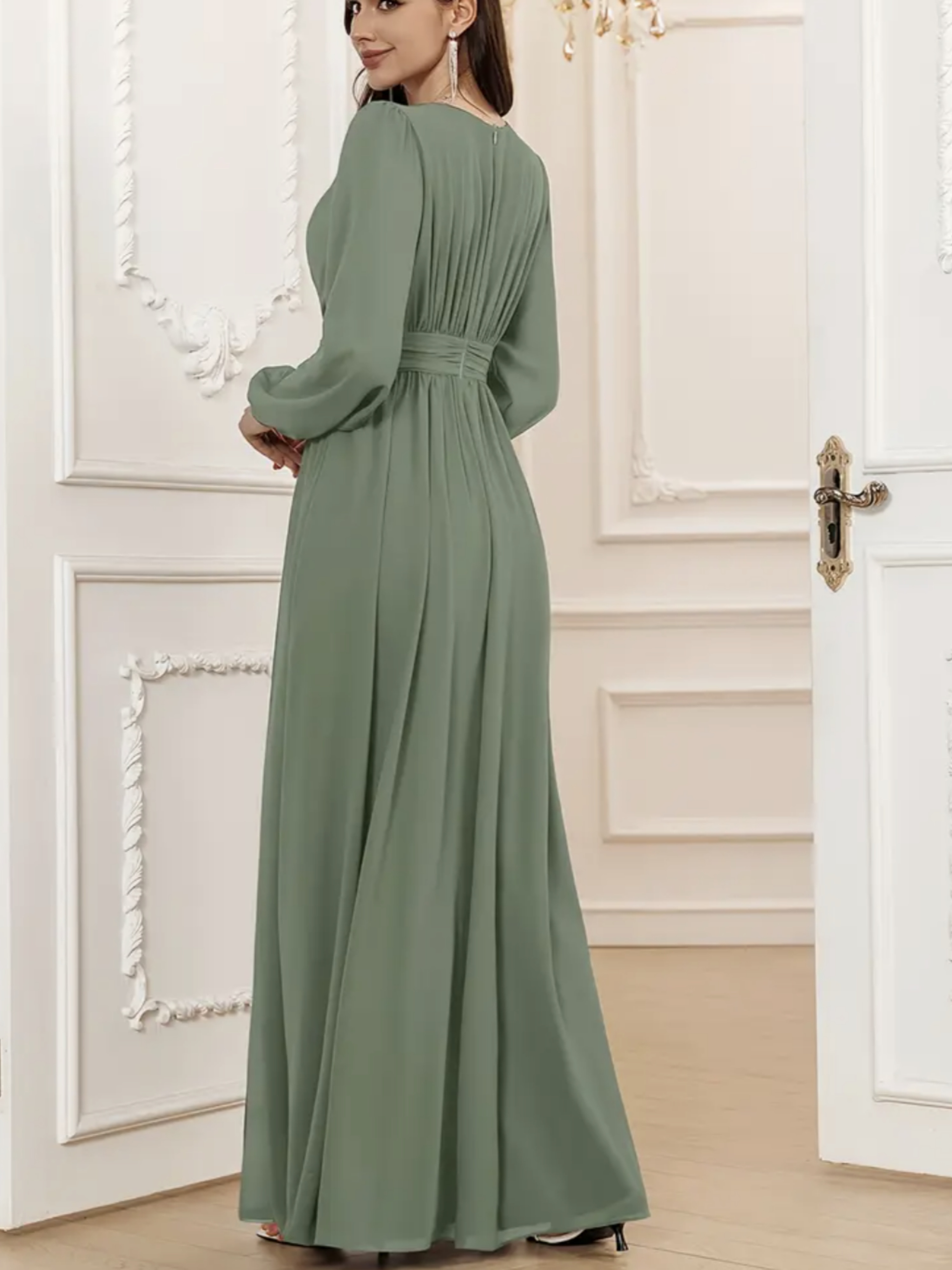 Green Solid Round Neck A-Line Maxi Dress
