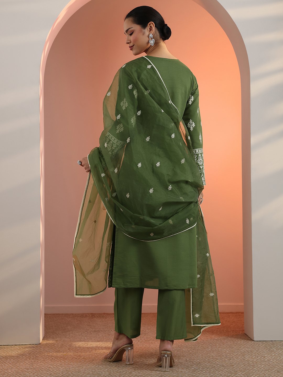 Green Embroidered Silk Blend Straight Kurta with Trousers and Dupatta