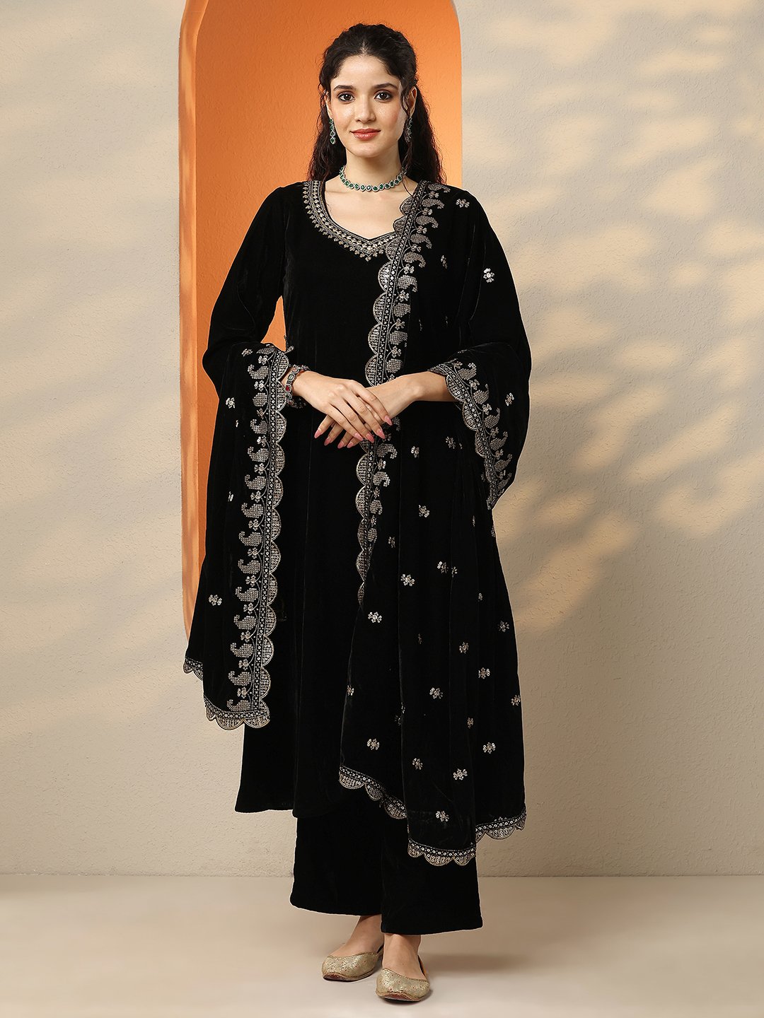 Black Embellished Velvet Straight Kurta with Trousers and Dupatta