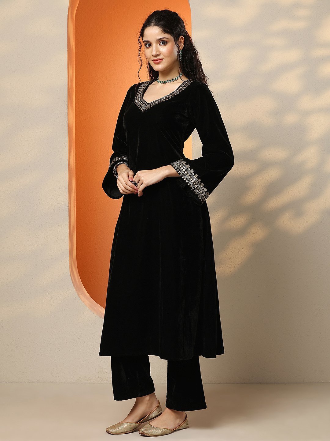 Black Embellished Velvet Straight Kurta with Trousers and Dupatta