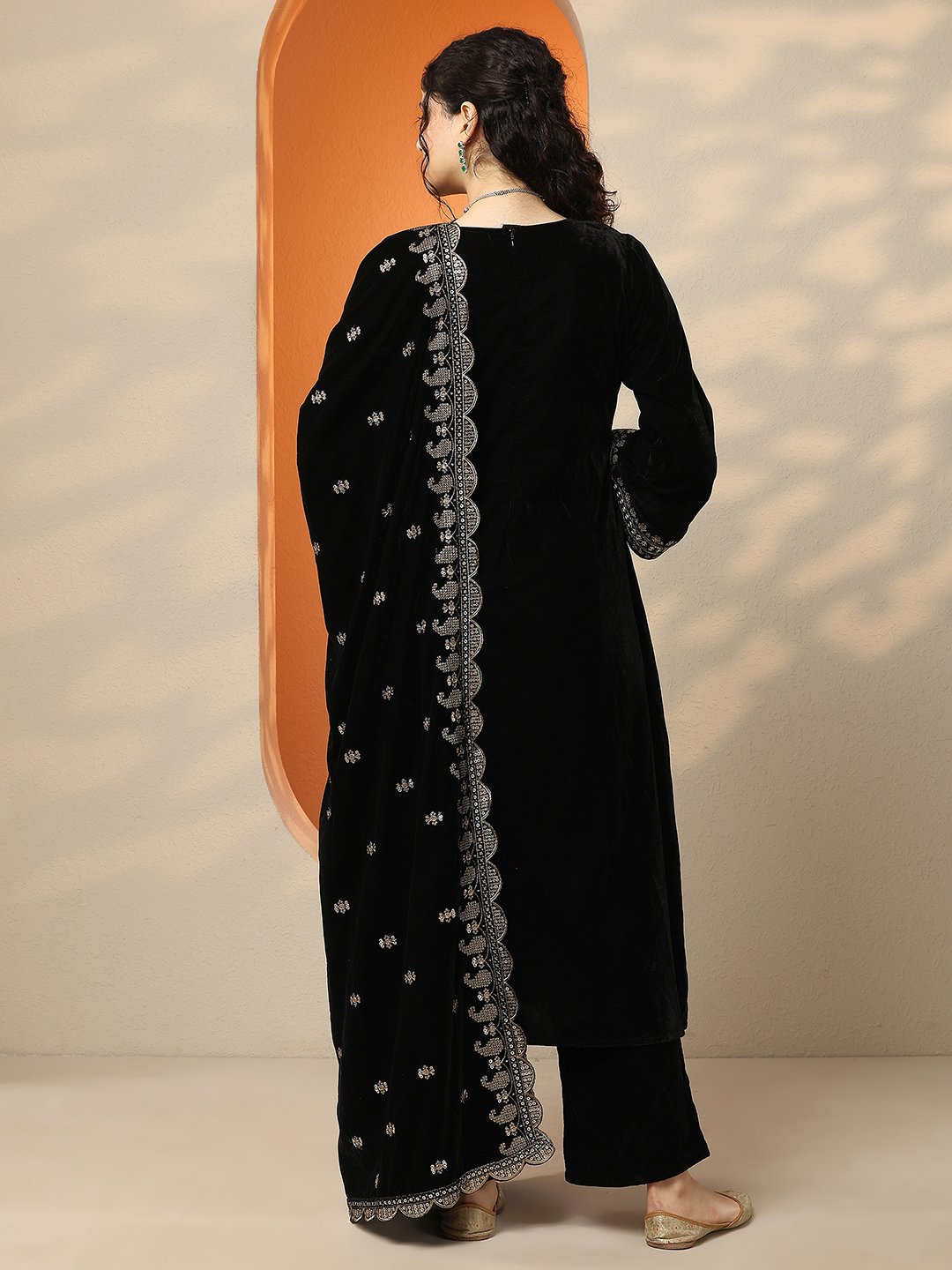 Black Embellished Velvet Straight Kurta with Trousers and Dupatta
