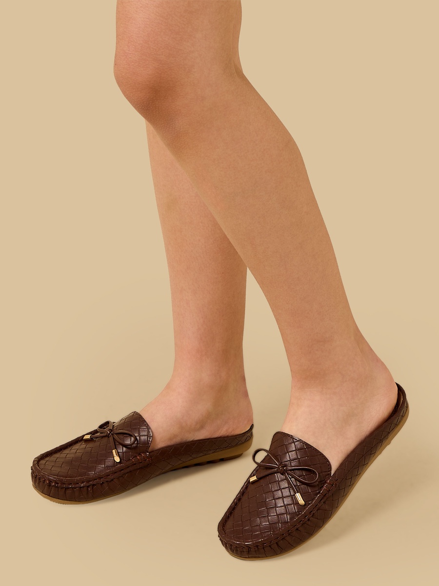 Textured Bow Detail Mules