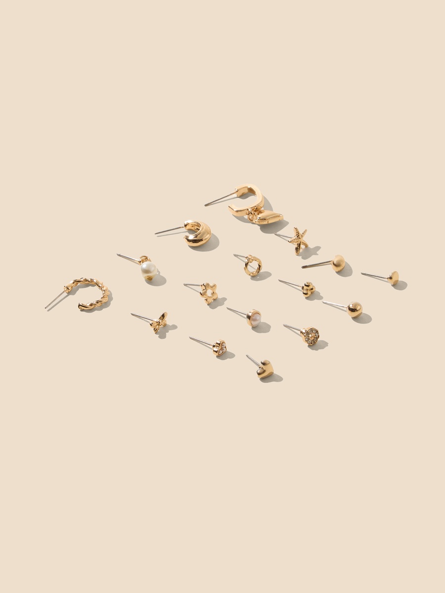 Pack of 16 - Assorted Earrings with Pushback Closure