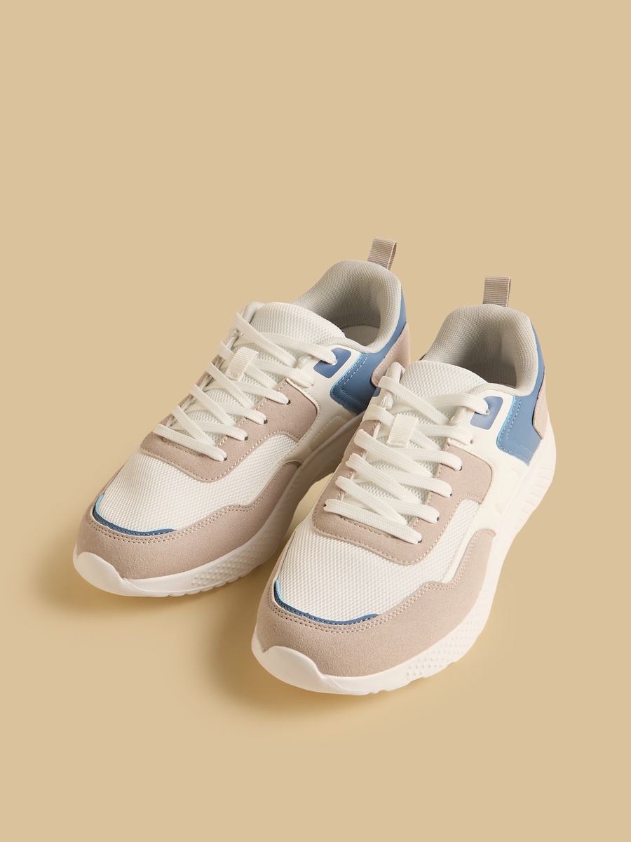Panelled Lace-Up Sports Shoes