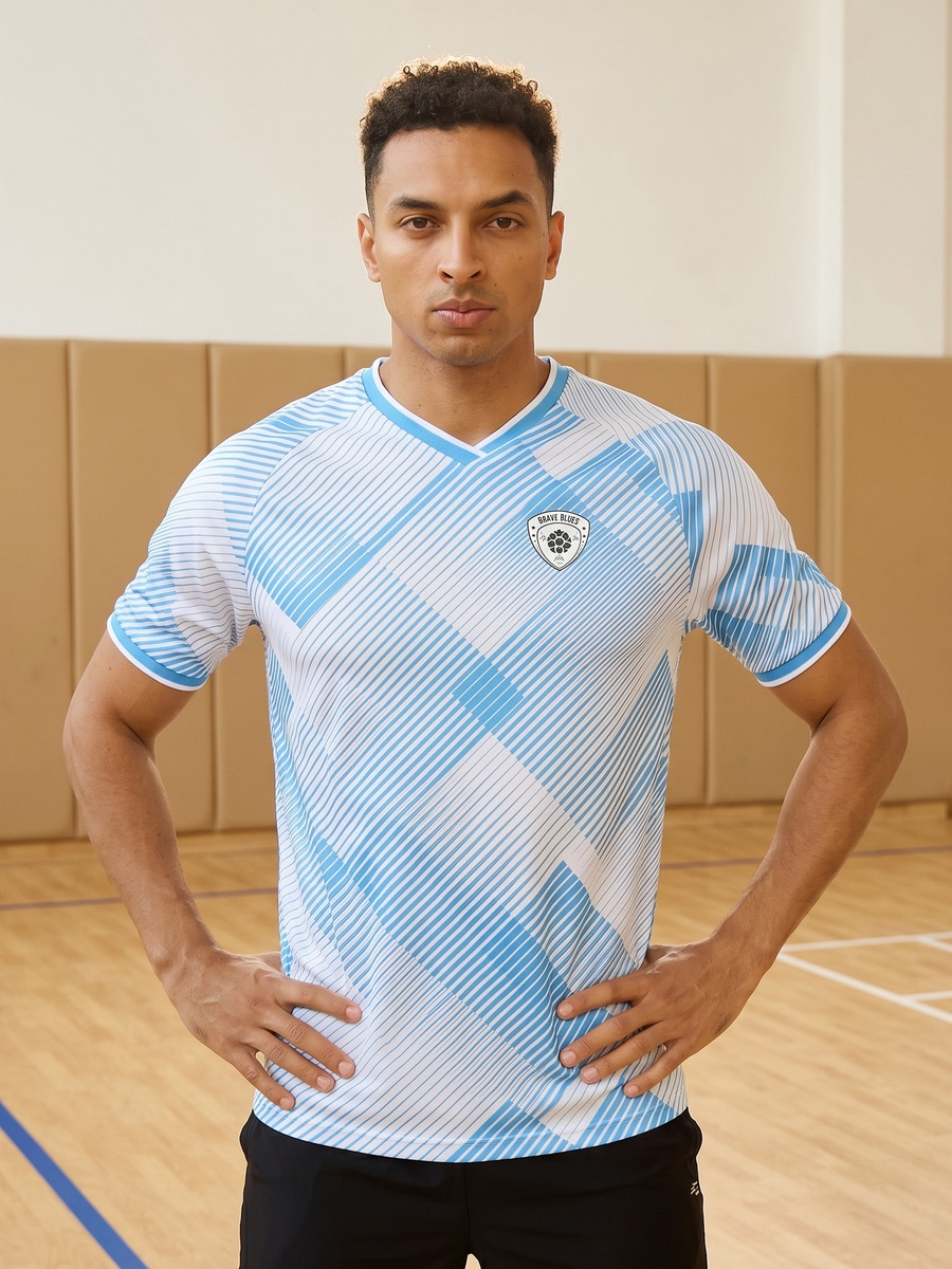 Brave Blues Print V Neck T-Shirt