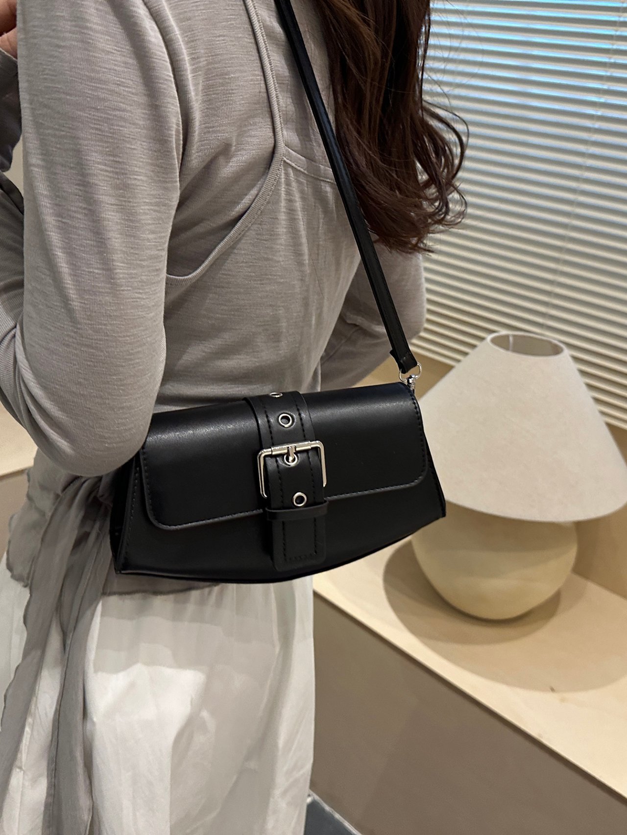 Flap Buckle Detail Crossbody Bag