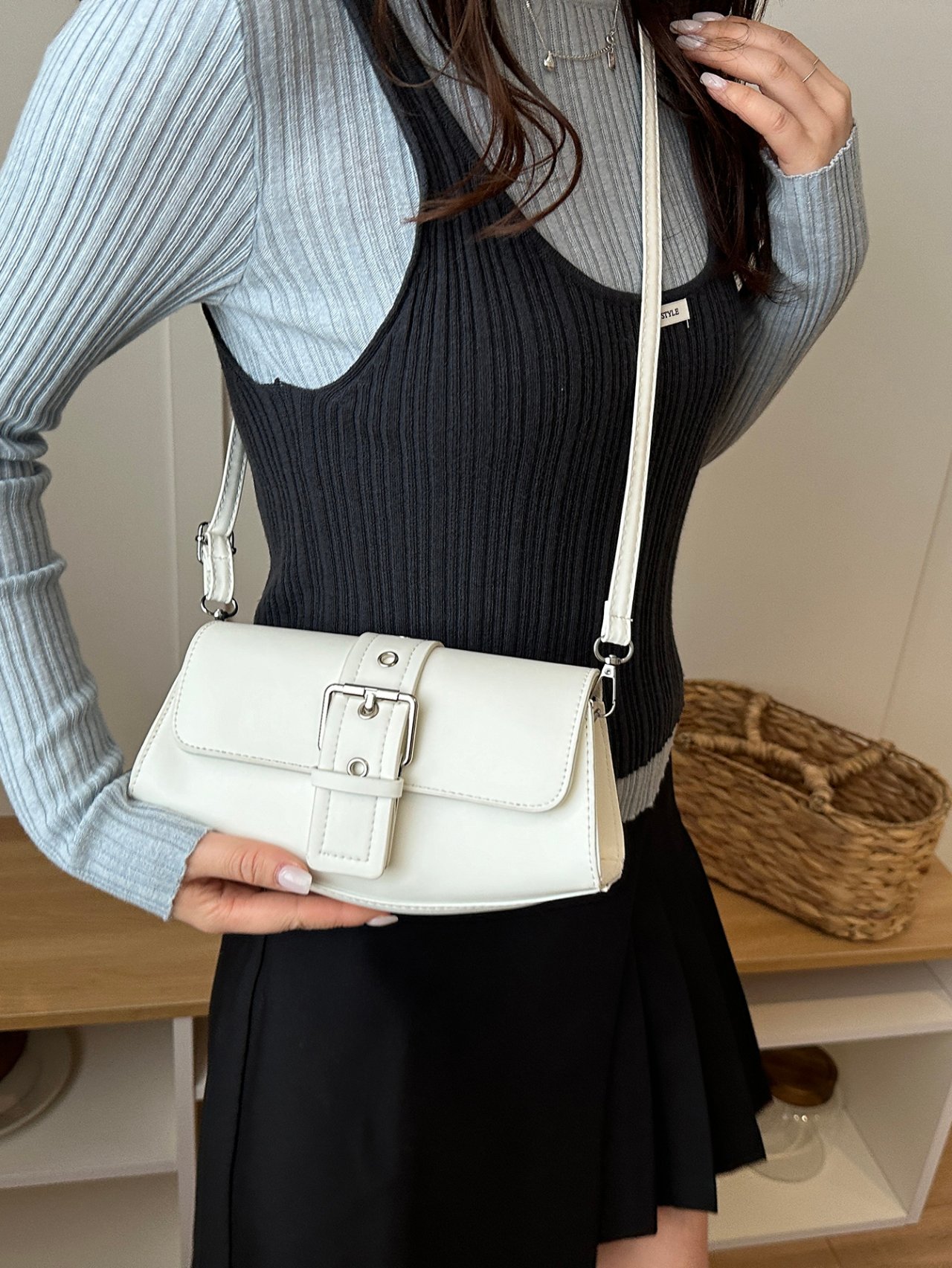 Flap Buckle Detail Crossbody Bag
