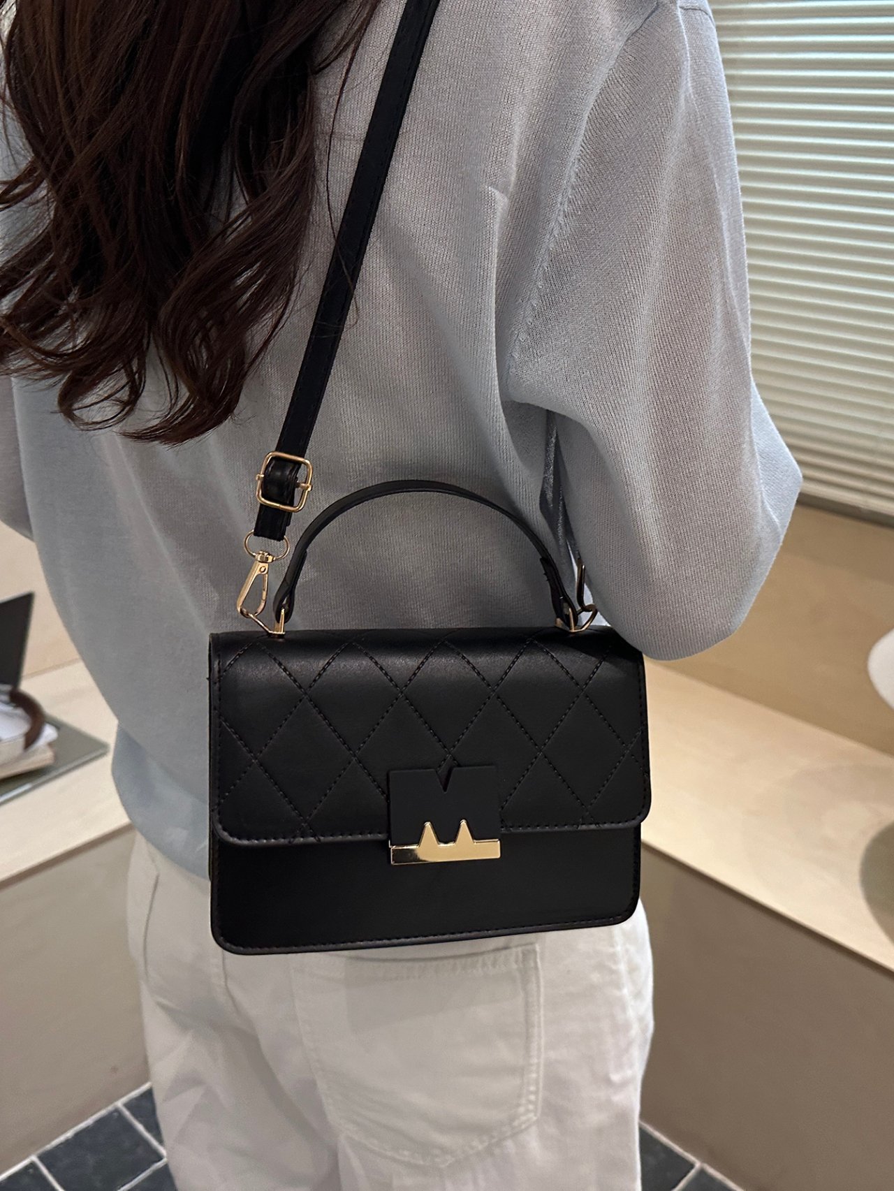 Textured Flap Crossbody Bag