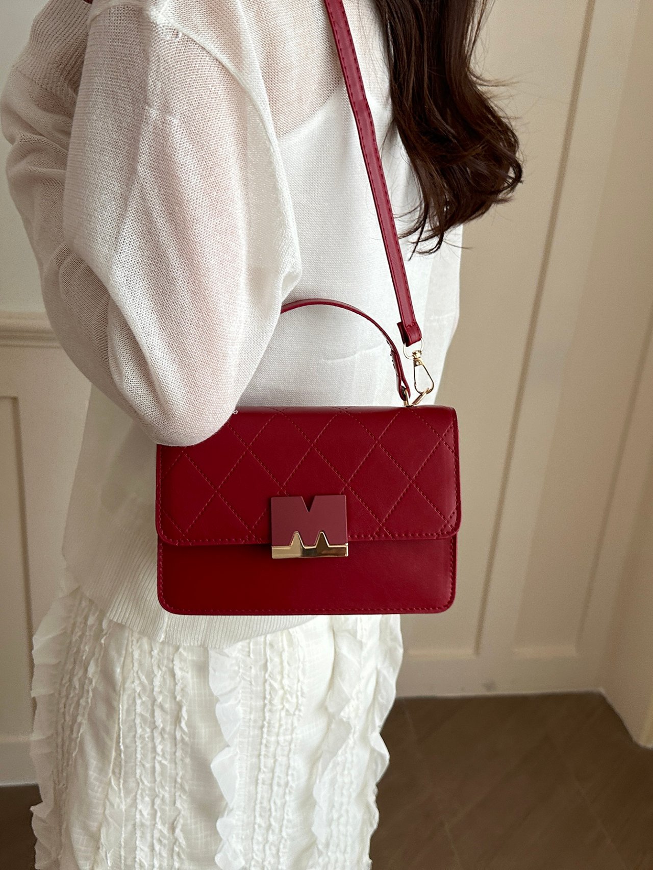 Textured Flap Crossbody Bag