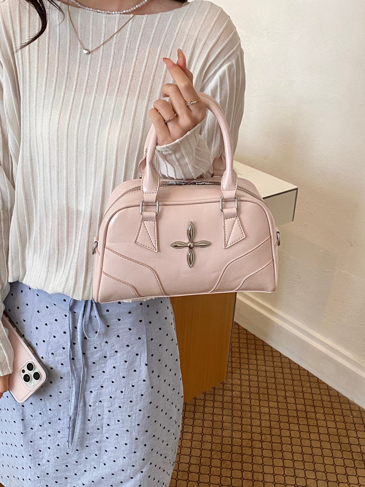 Metal Decor Handbag with Zip Closure