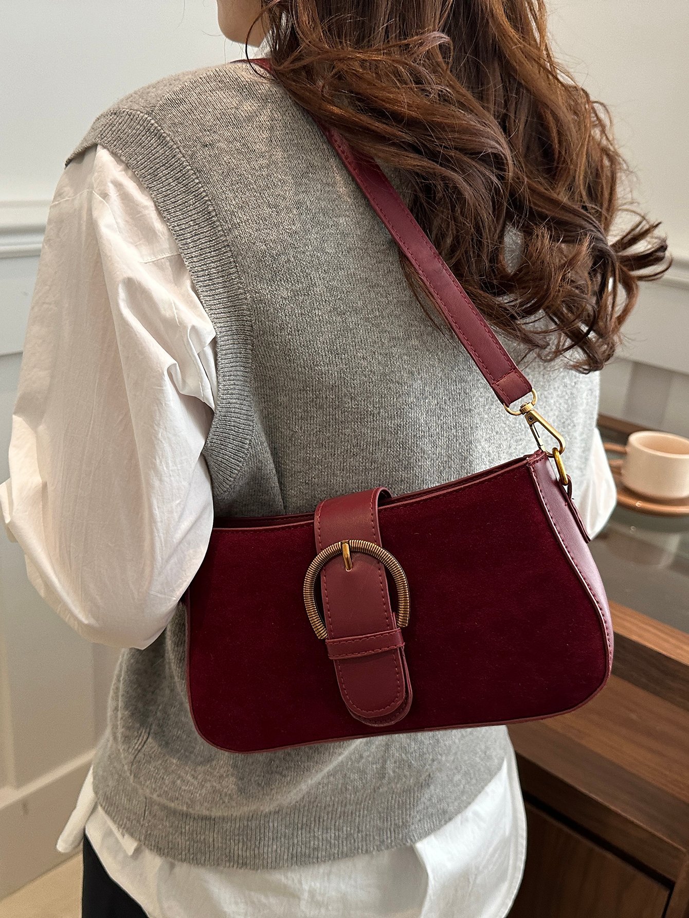 Solid Buckle Flap Detail Shoulder Bag