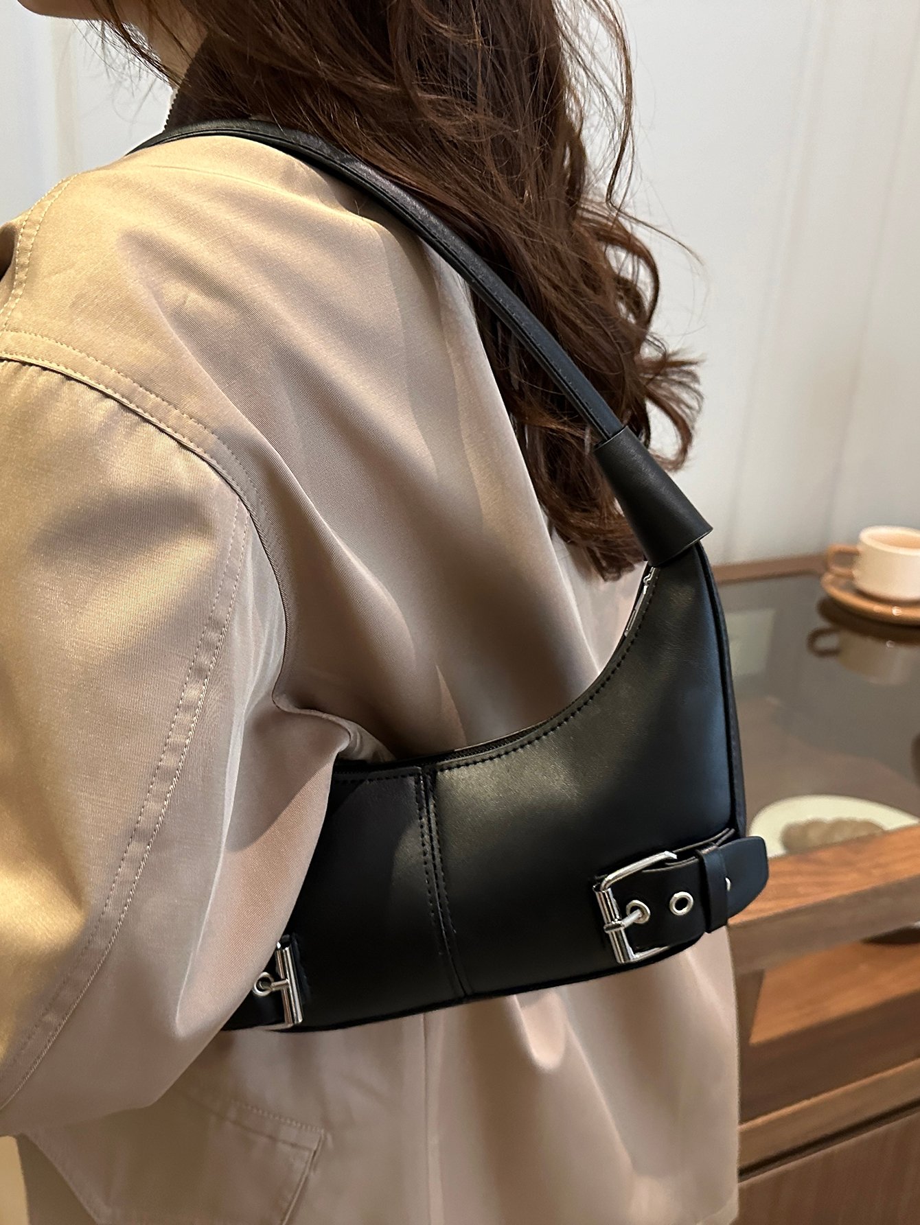 Side Buckle Detail Shoulder Bag
