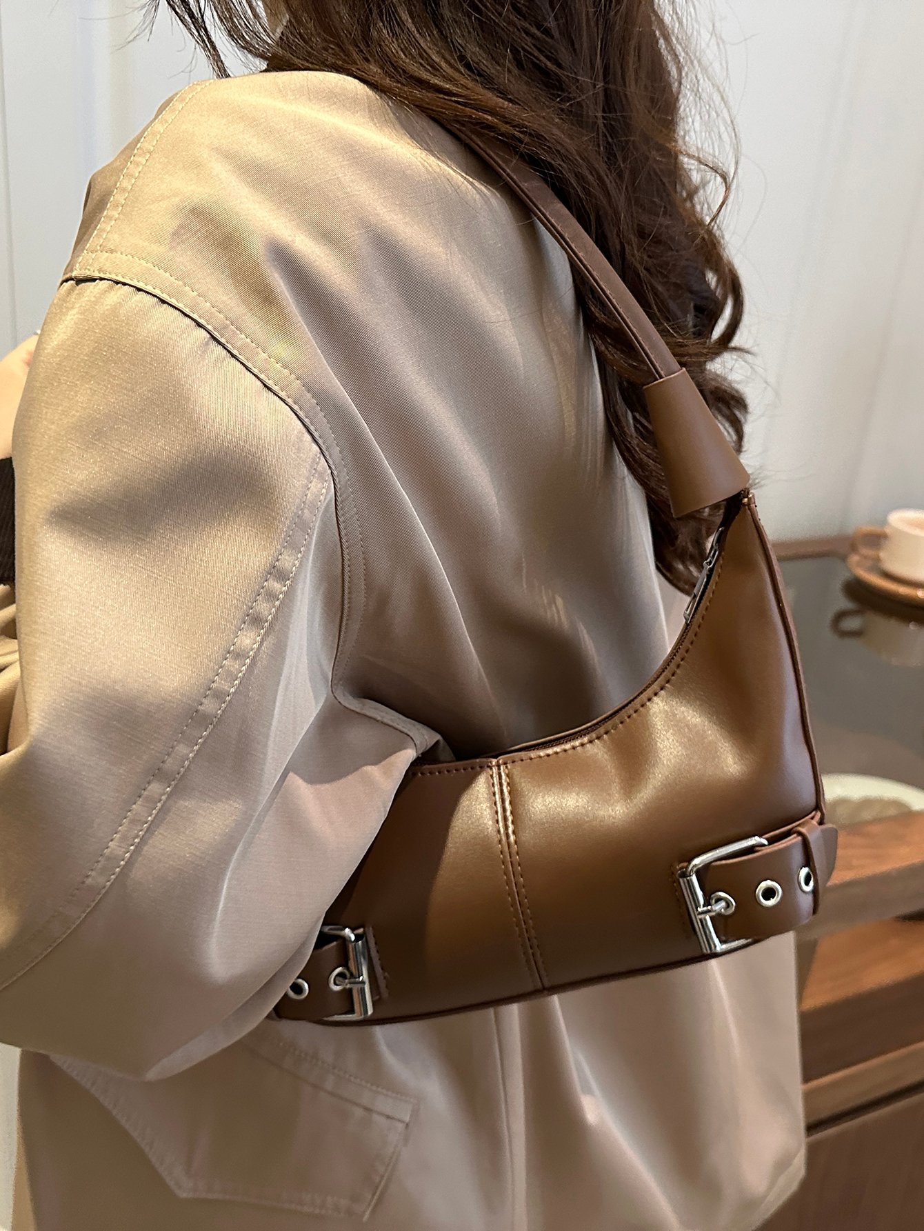 Side Buckle Detail Shoulder Bag