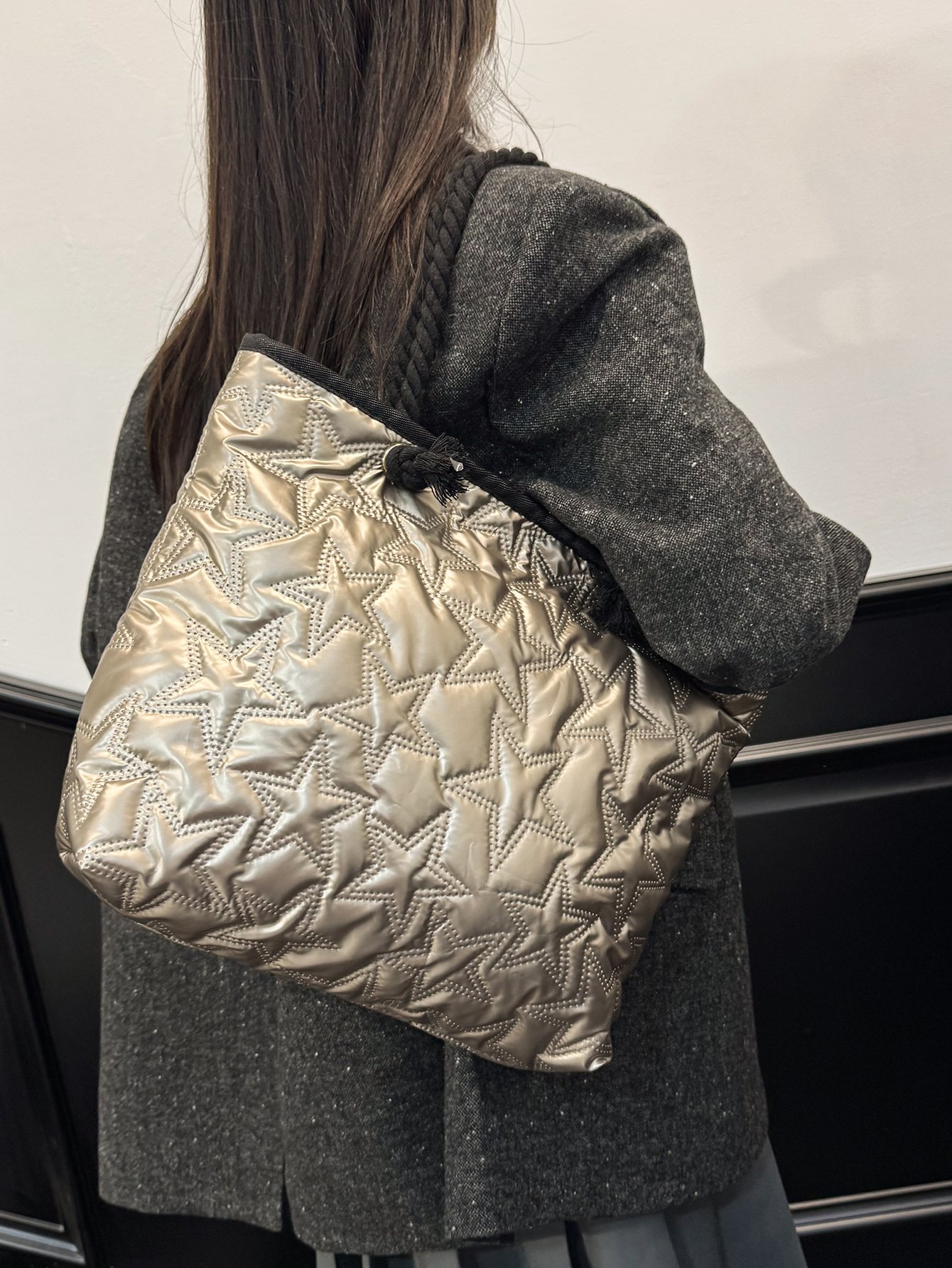 Quilted Star Pattern Shoulder Bag
