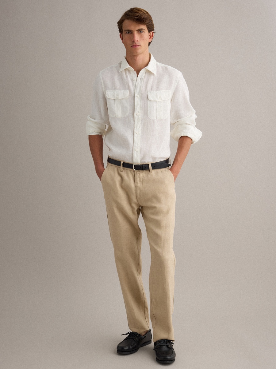 Men Solid Linen Chino Trousers