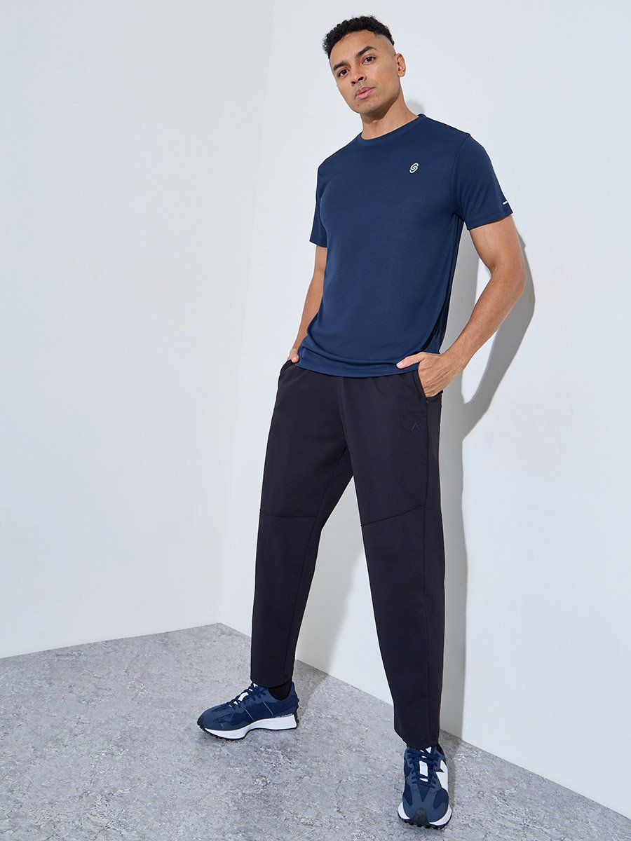 Men Lightweight Active Running T-Shirt with Reflector Print