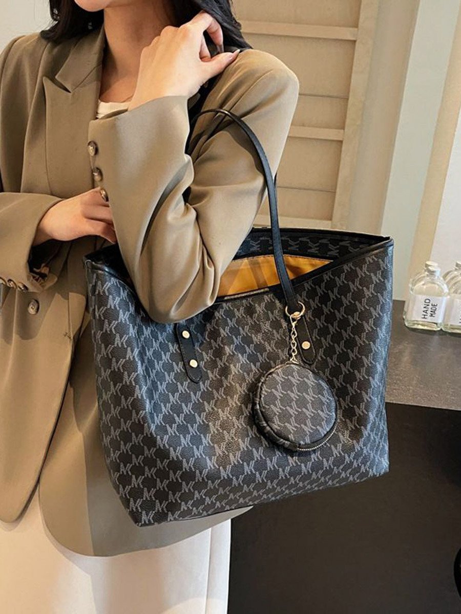 Black Monogram Pattern Tote Bag with Purse