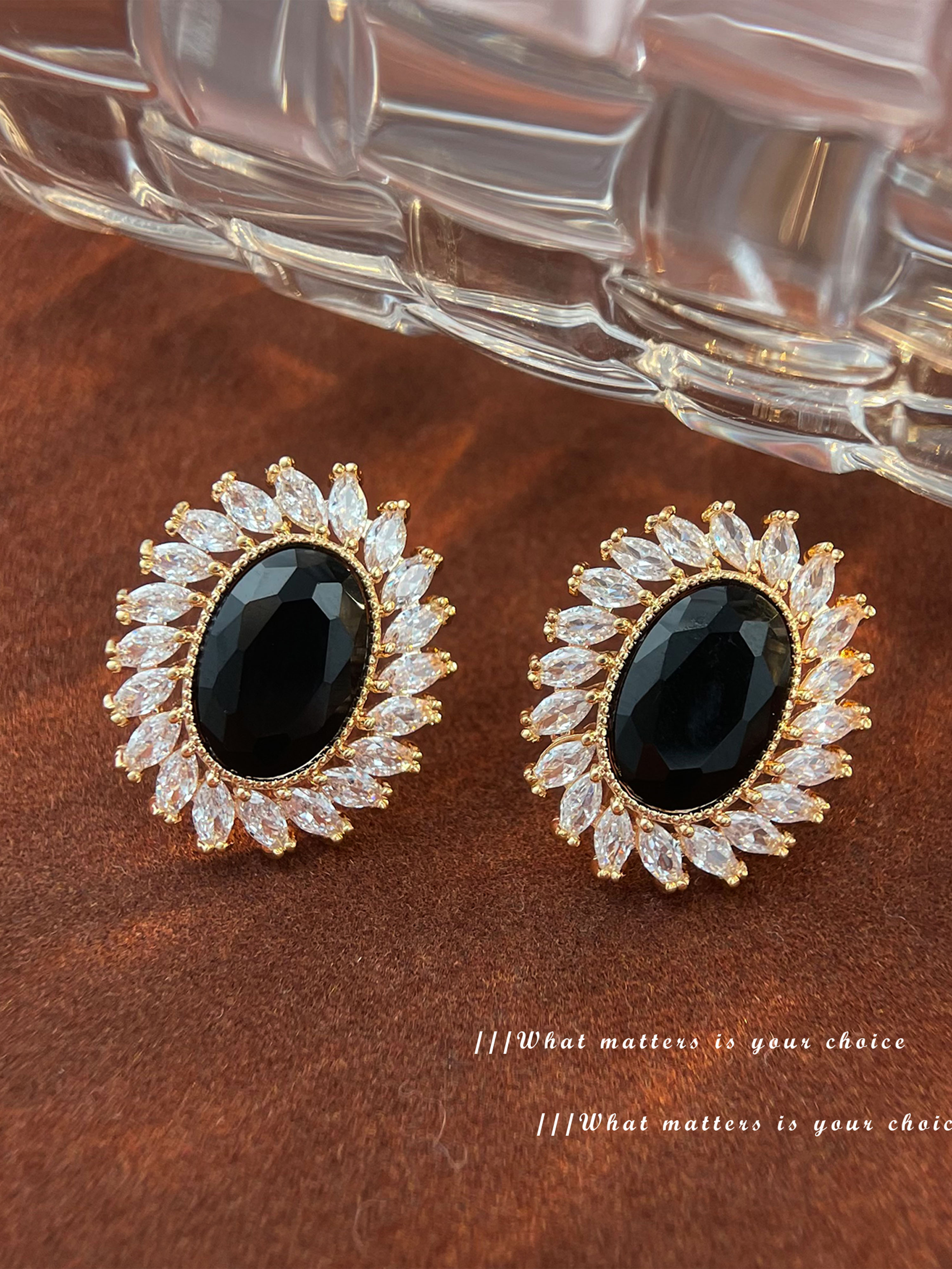Black Oval Stud Earrings