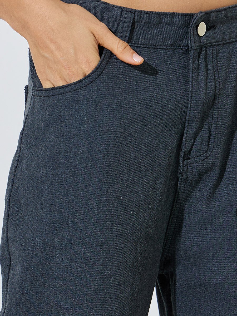 Black Mid-Rise Straight Fit Jeans