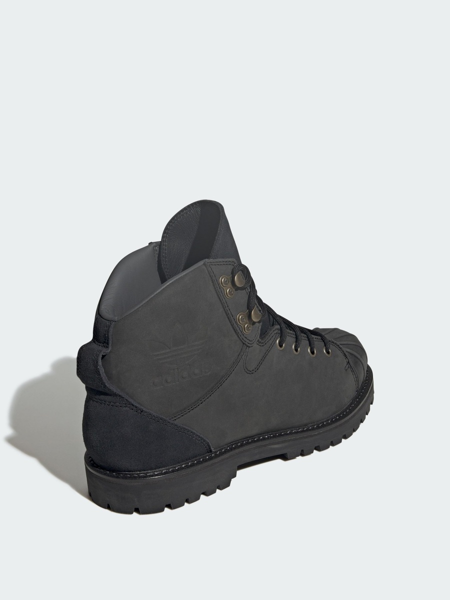 Superstar Boots