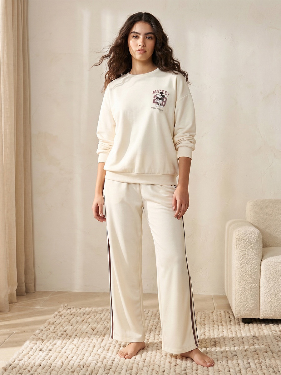 Mickey Mouse Print Sweatshirt and Pyjama Set