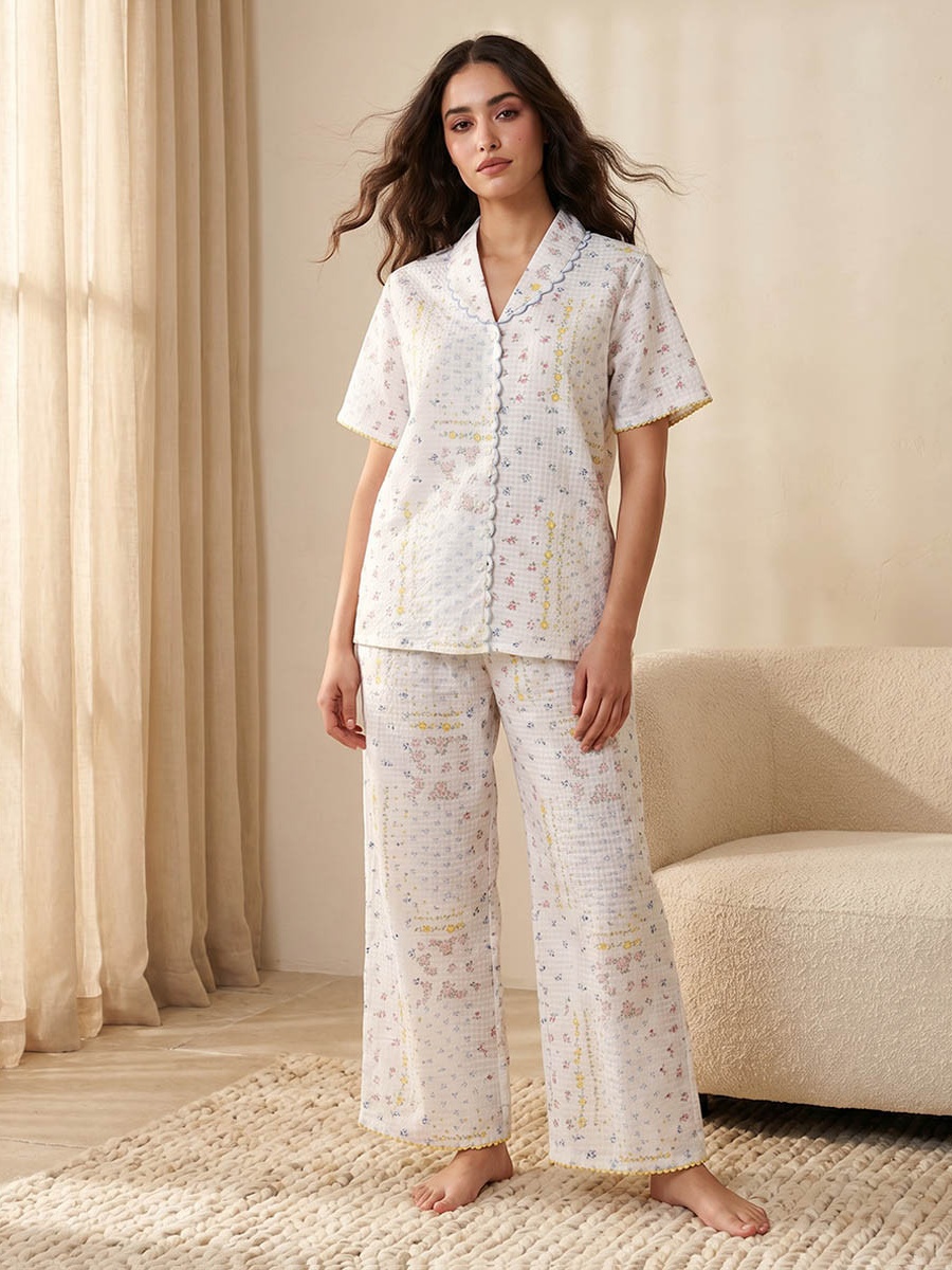 Pyjama Set with Shirt and Trousers