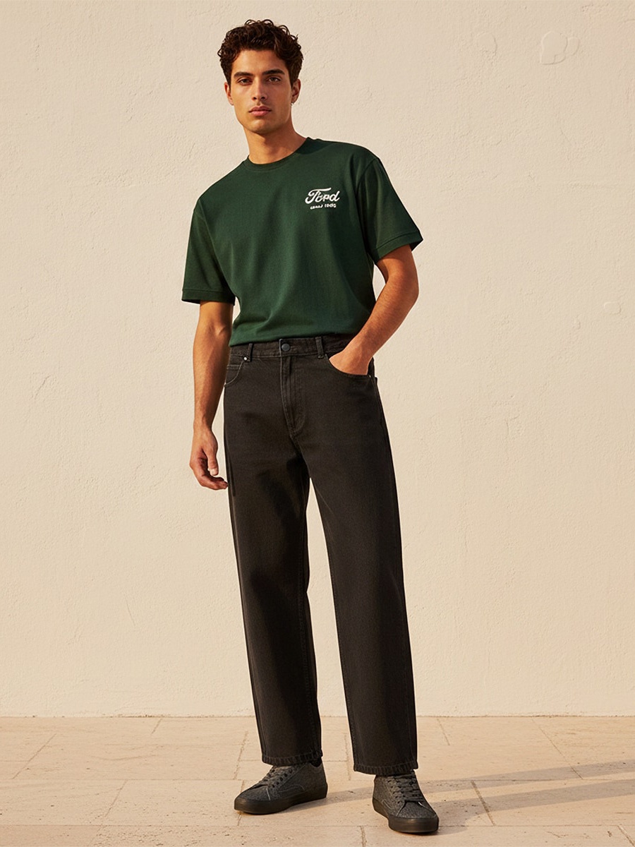 Baggy Fit Mid-Rise Jeans