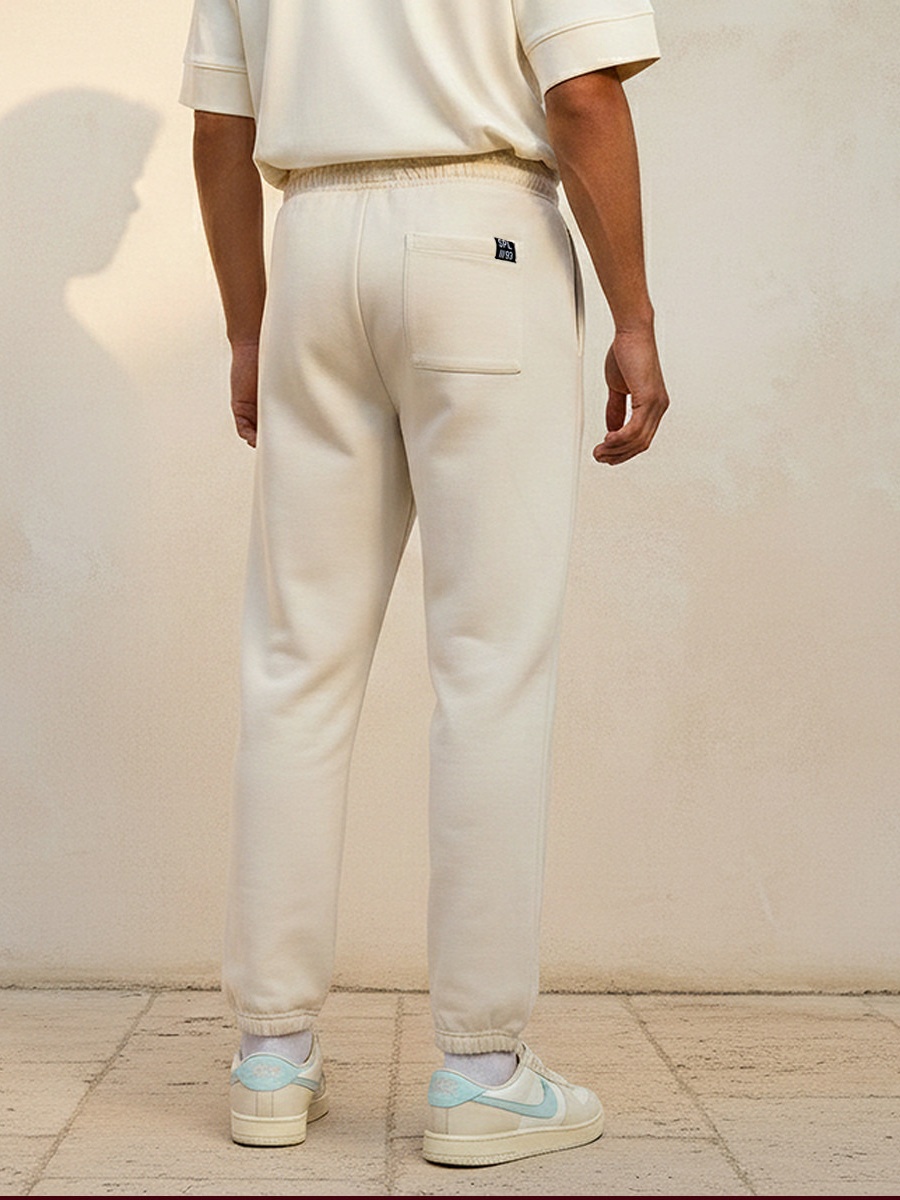 Men Regular Fit Joggers with Drawstring Closure