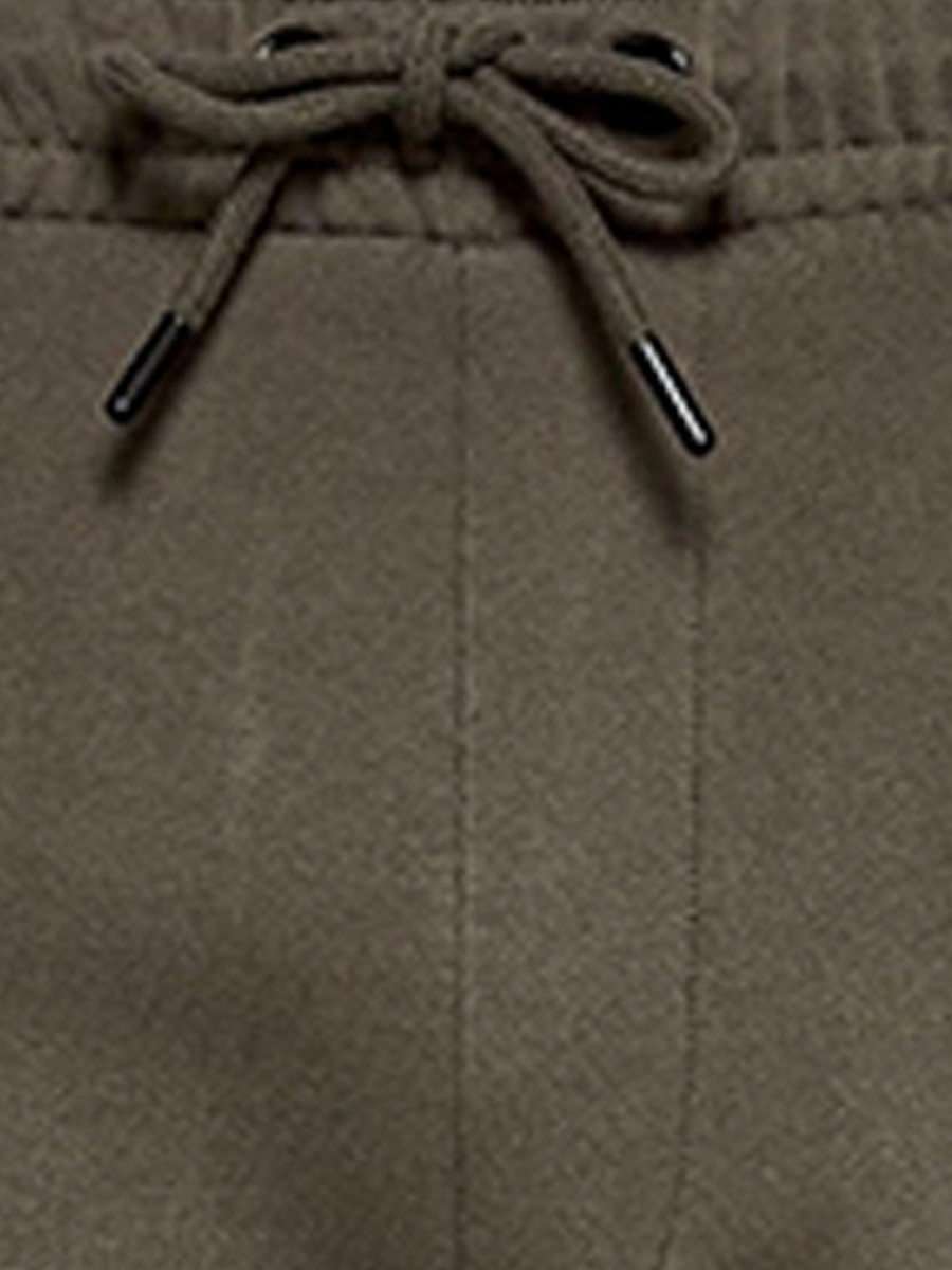 Men Regular Fit Joggers with Drawstring Closure