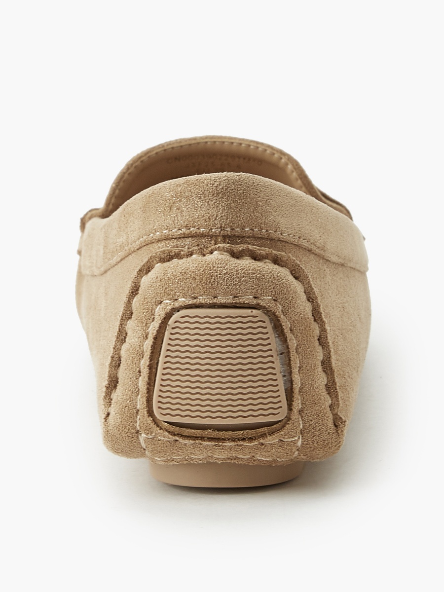 Women Slip-On Moccasins