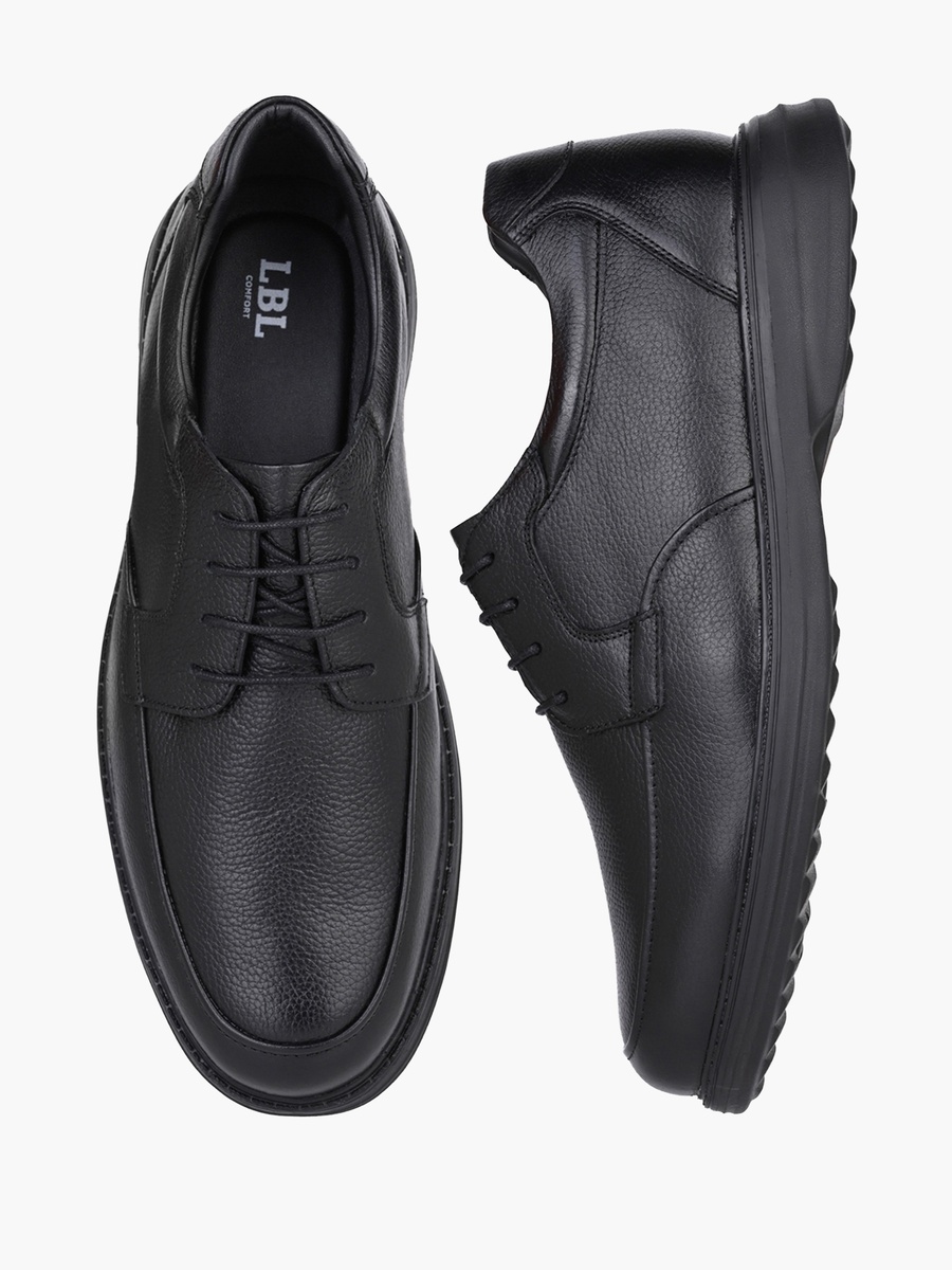 Men Lace-Up Derby Shoes