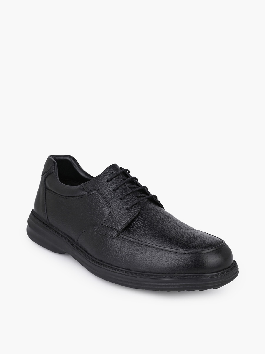 Men Lace-Up Derby Shoes