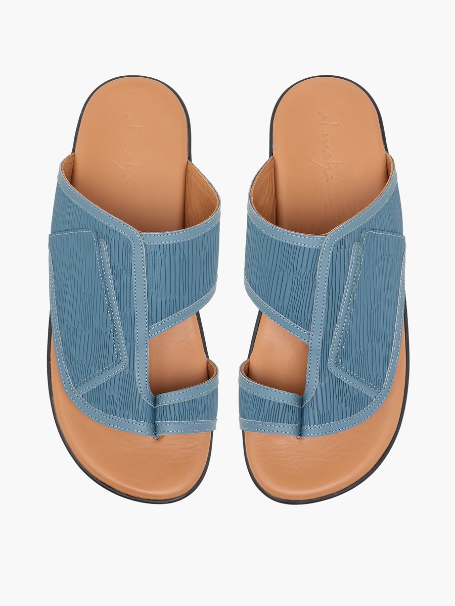 Men Textured Arabic Sandals