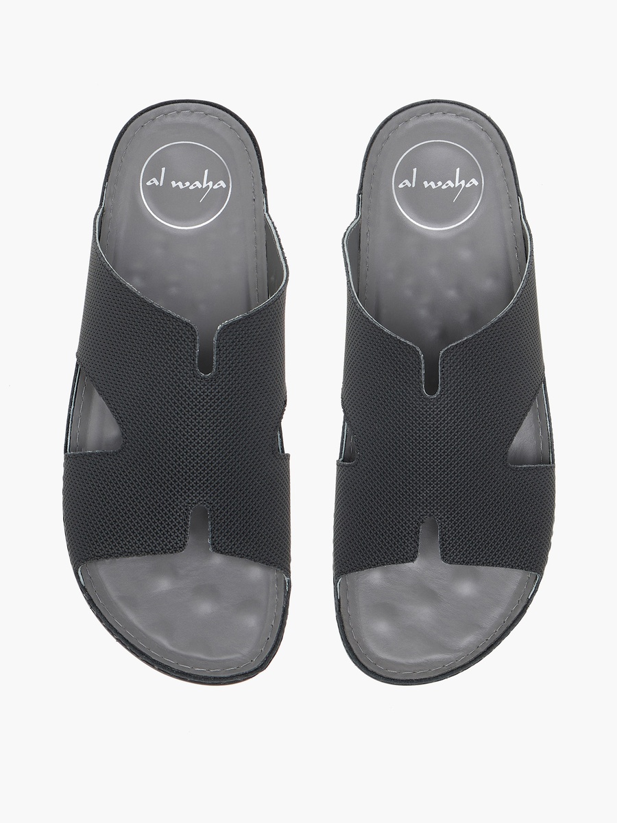 Men Textured Leather Arabic Sandals
