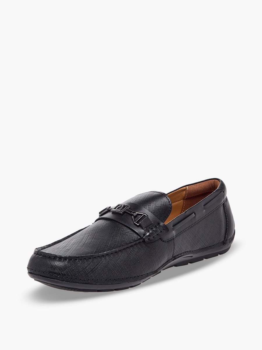 Men Textured Leather Slip-On Loafers