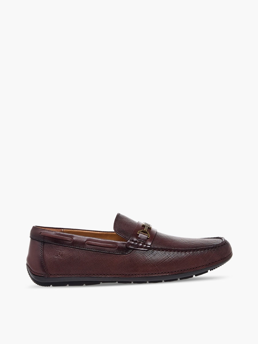 Men Textured Leather Slip-On Loafers
