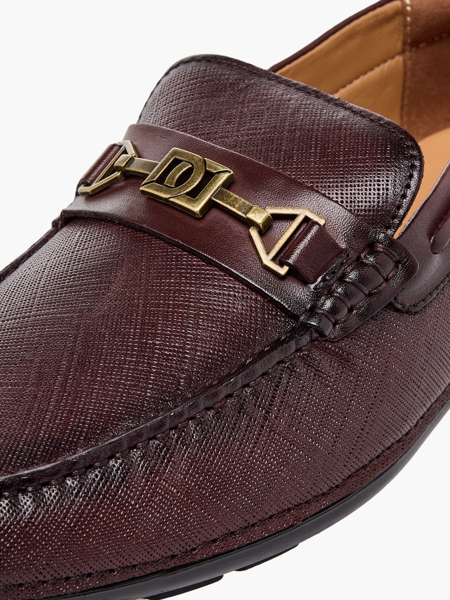 Men Textured Leather Slip-On Loafers