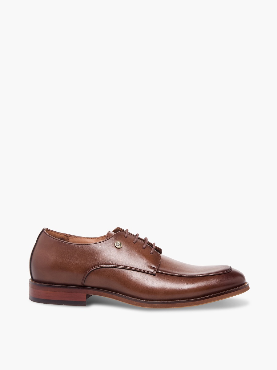 Men Lace-Up Derby Shoes