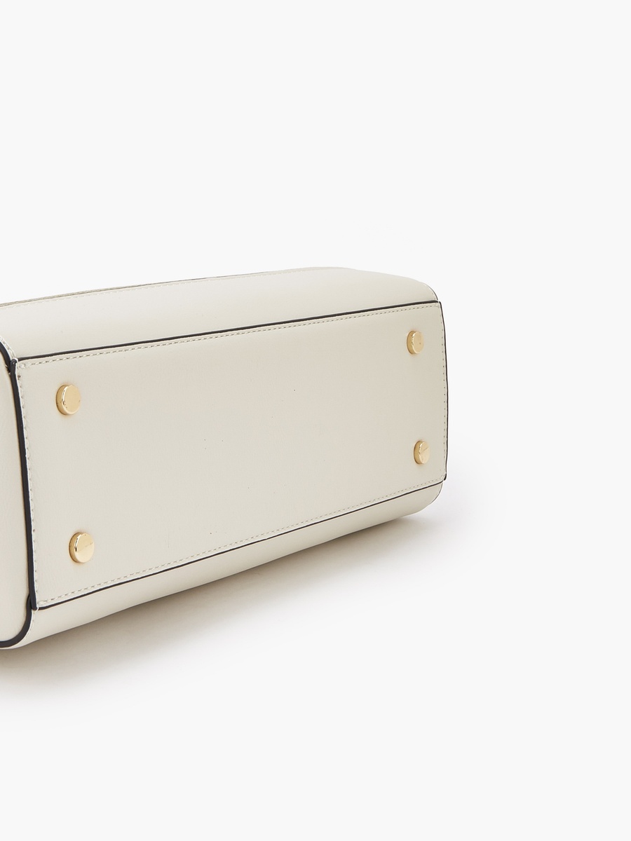 شنطة توت بطبعات مونورام وحمالة قابلة للفصل
