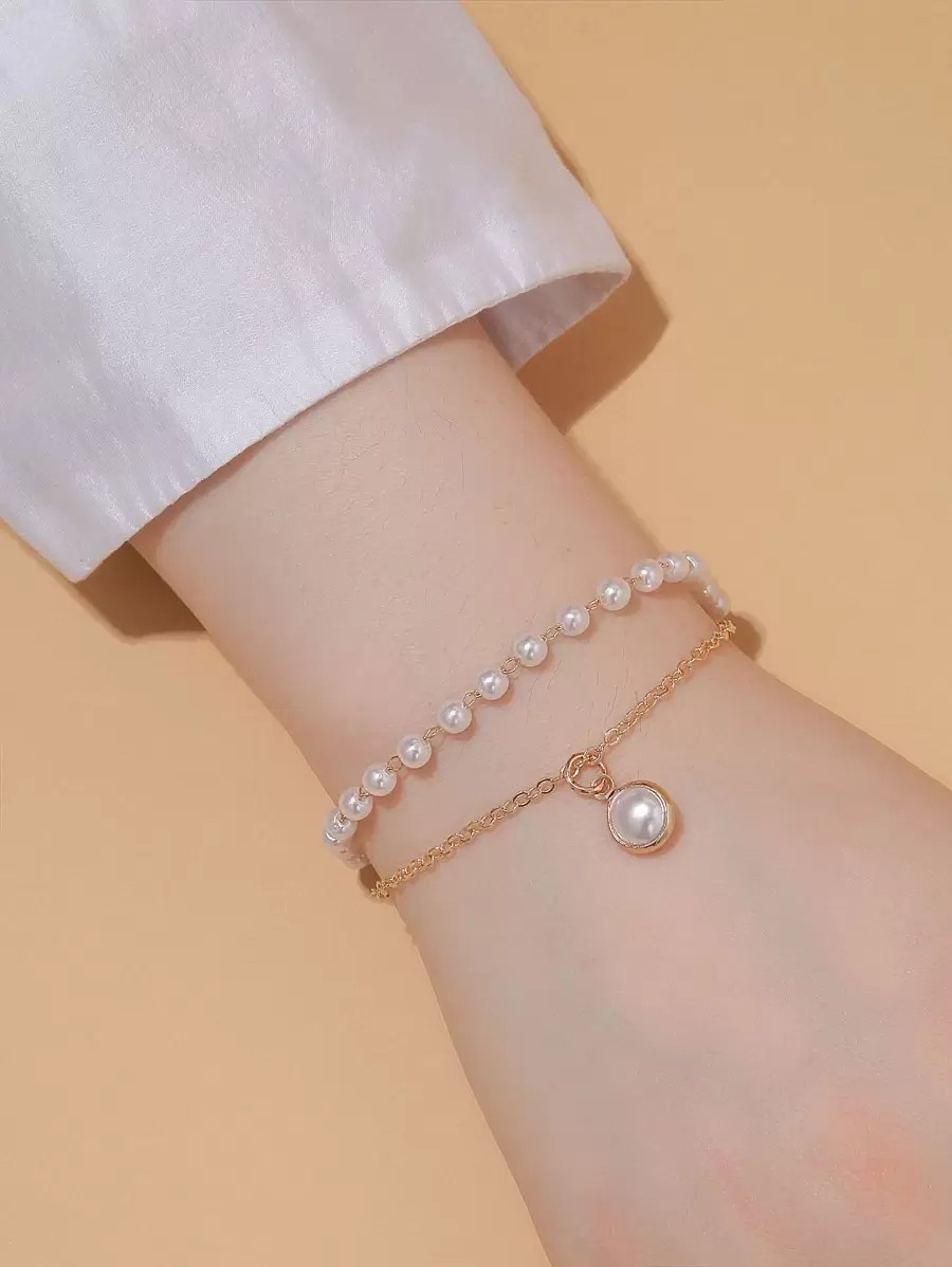 Gold Multistrand Pearl Bracelet