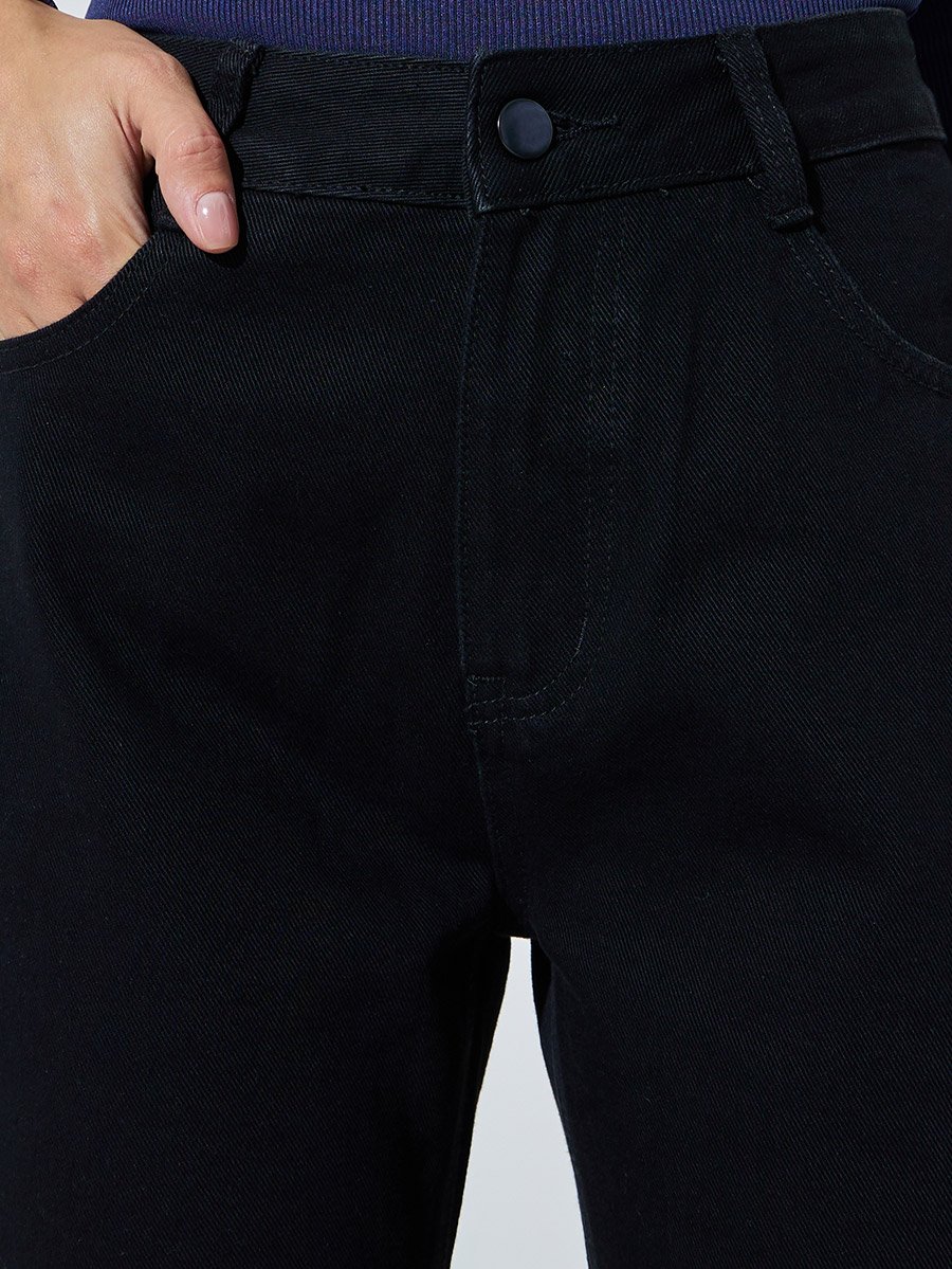 Black Solid Flared Jeans