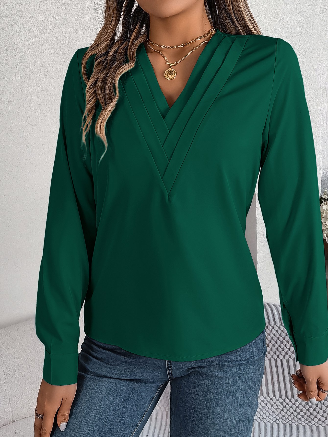 Dark Green V-Neck Long Sleeve Shirt