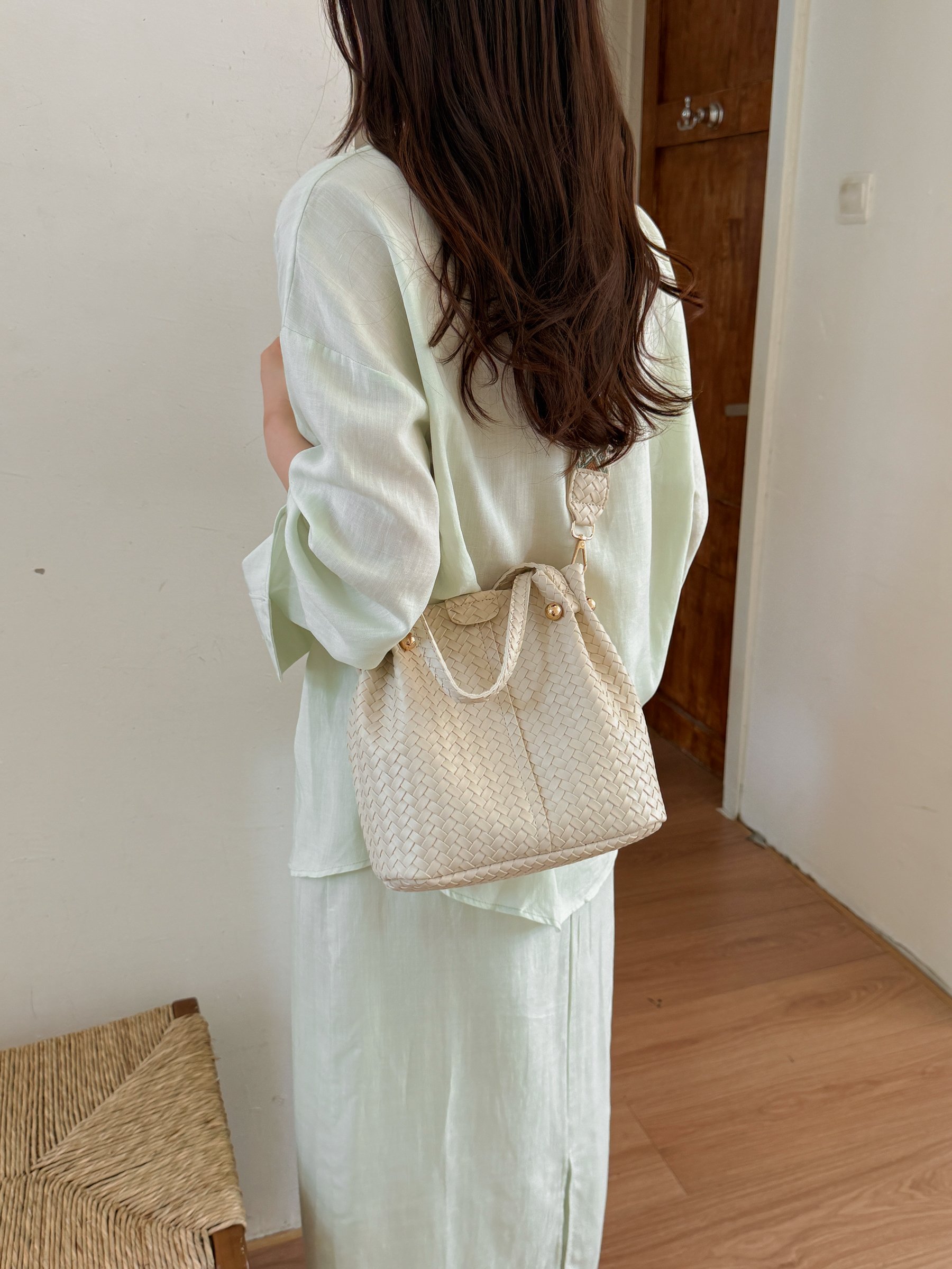 White Basket Weave Bucket Bag