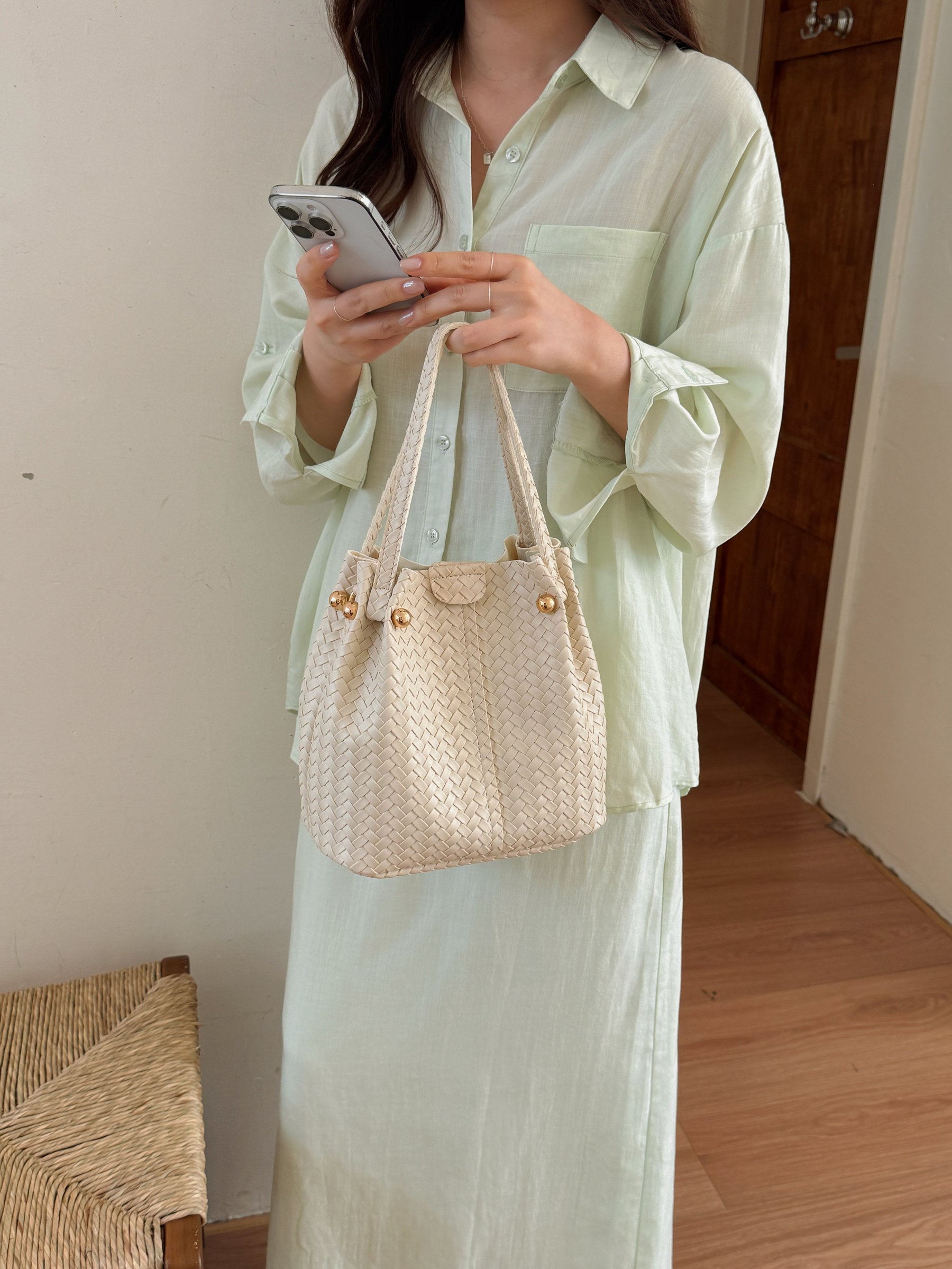 White Basket Weave Bucket Bag