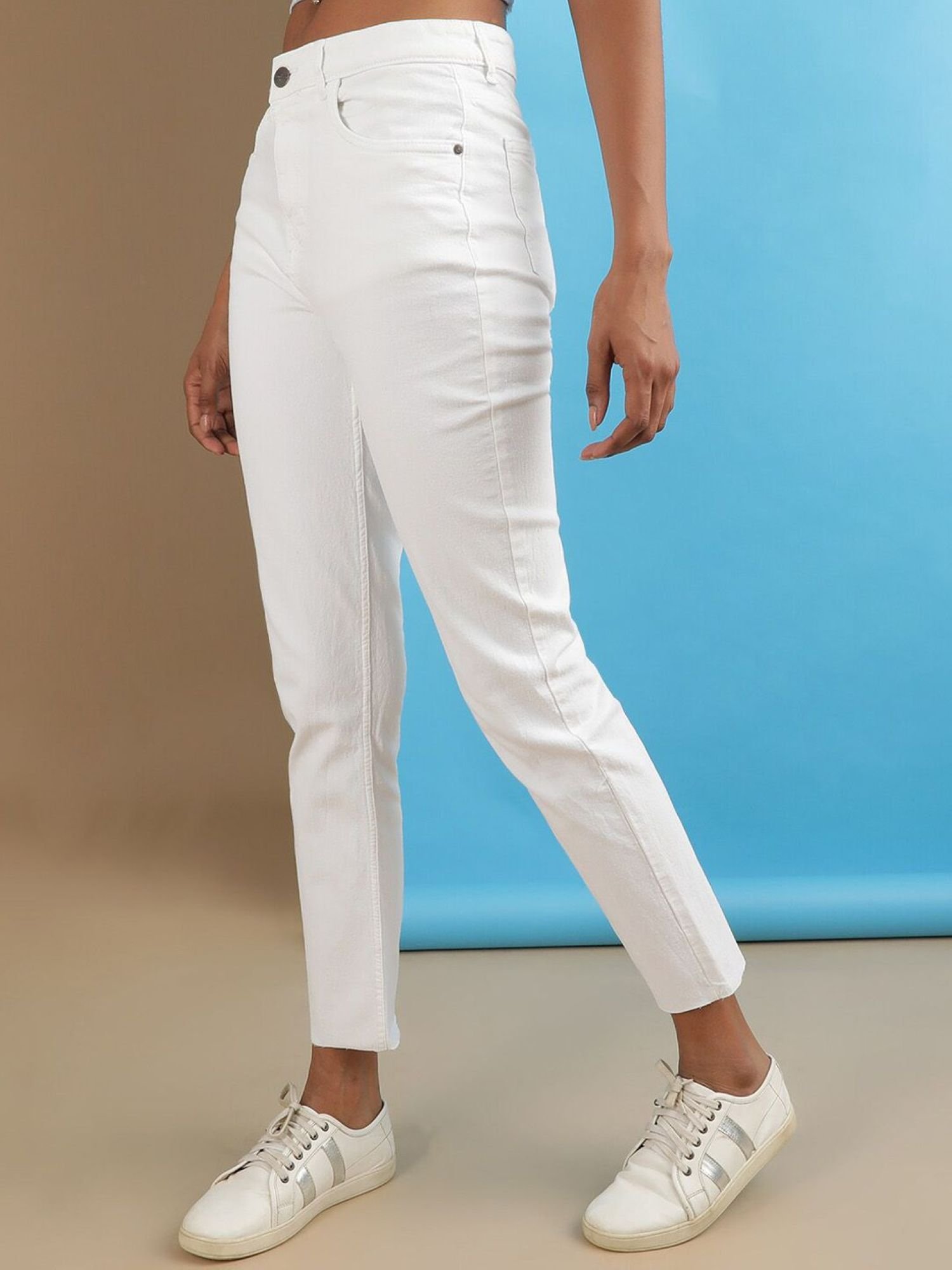 White Straight Fit High-Rise Stretchable Jeans