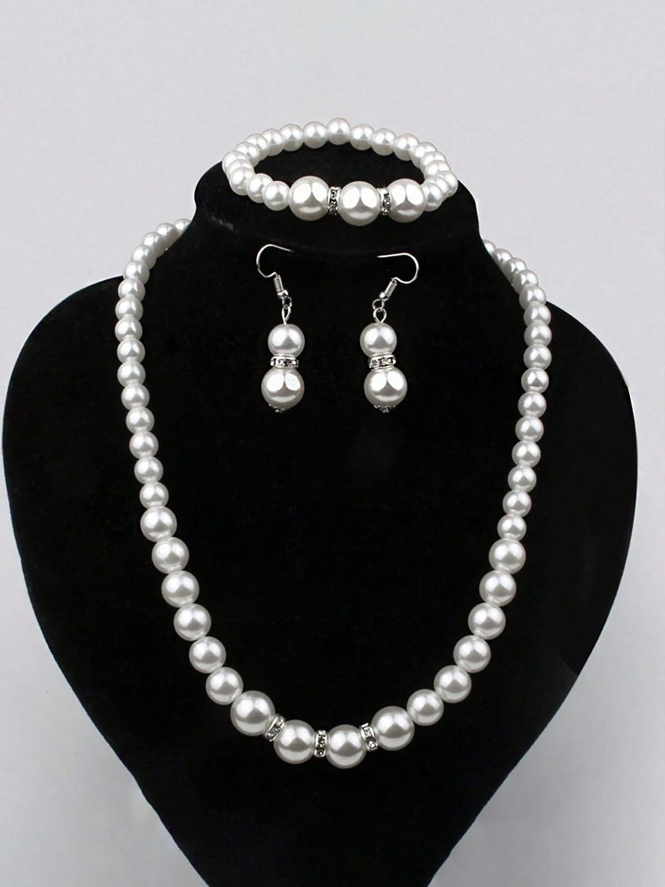 Faux Pearl Jewelry Set with Necklace, Bracelet and Earrings 3-Piece